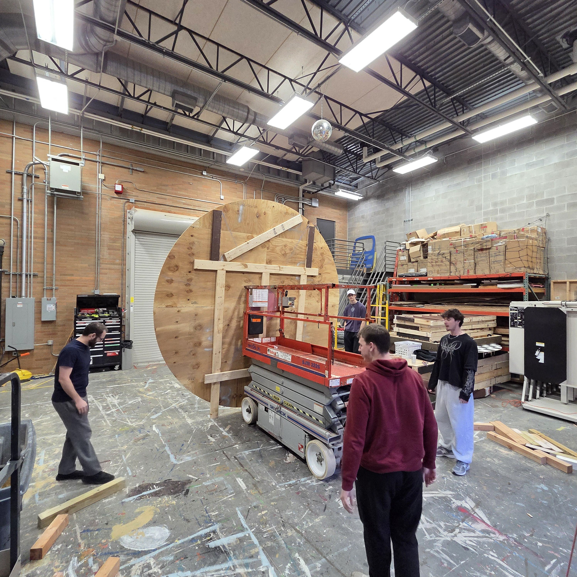 Flipping Structure for Wheel Installation