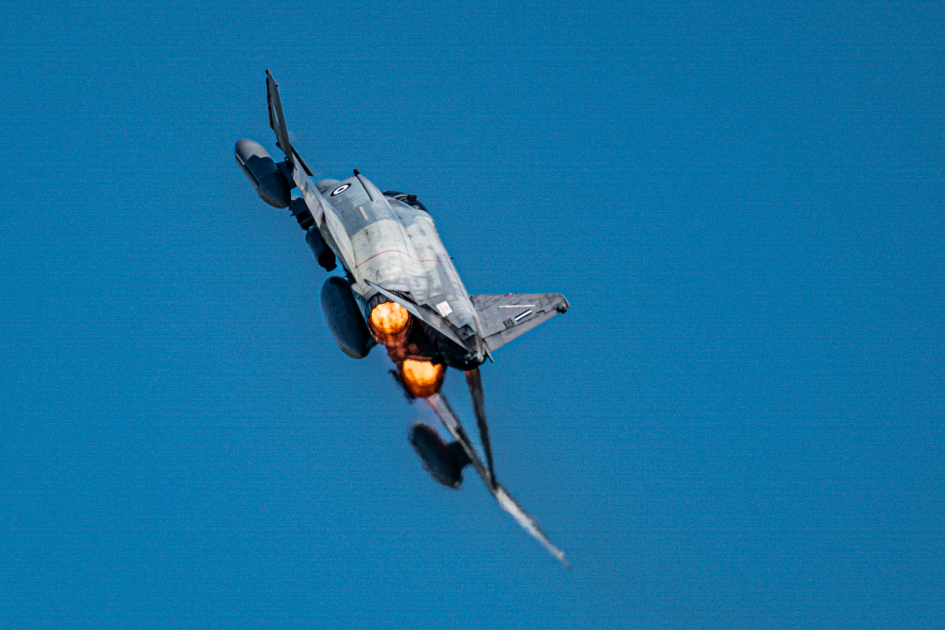 HAF F-4E