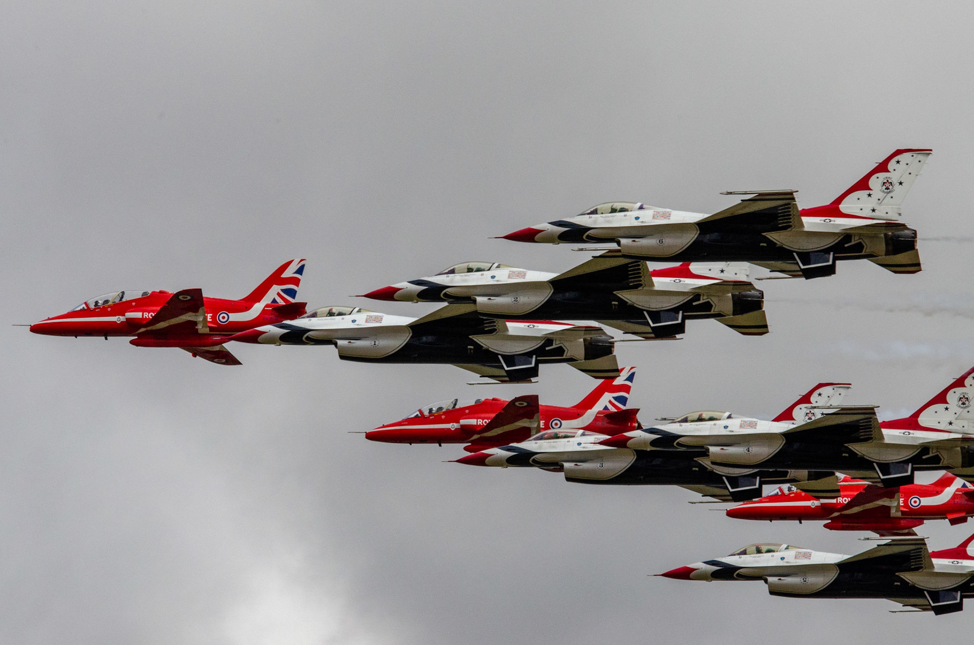 USAF Thunderbirds & RAF Red Arrows