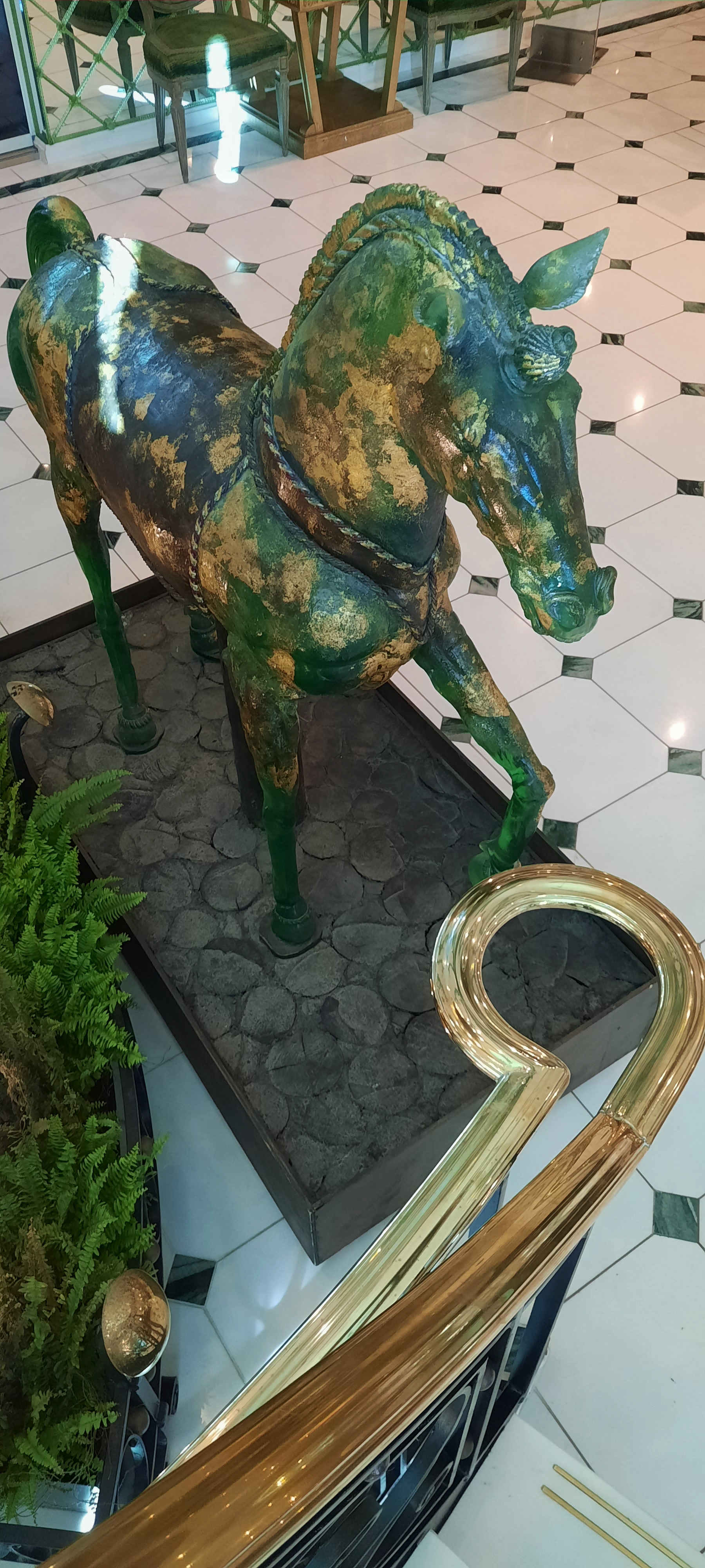 Murano glass horse lobby S.S. Catherine