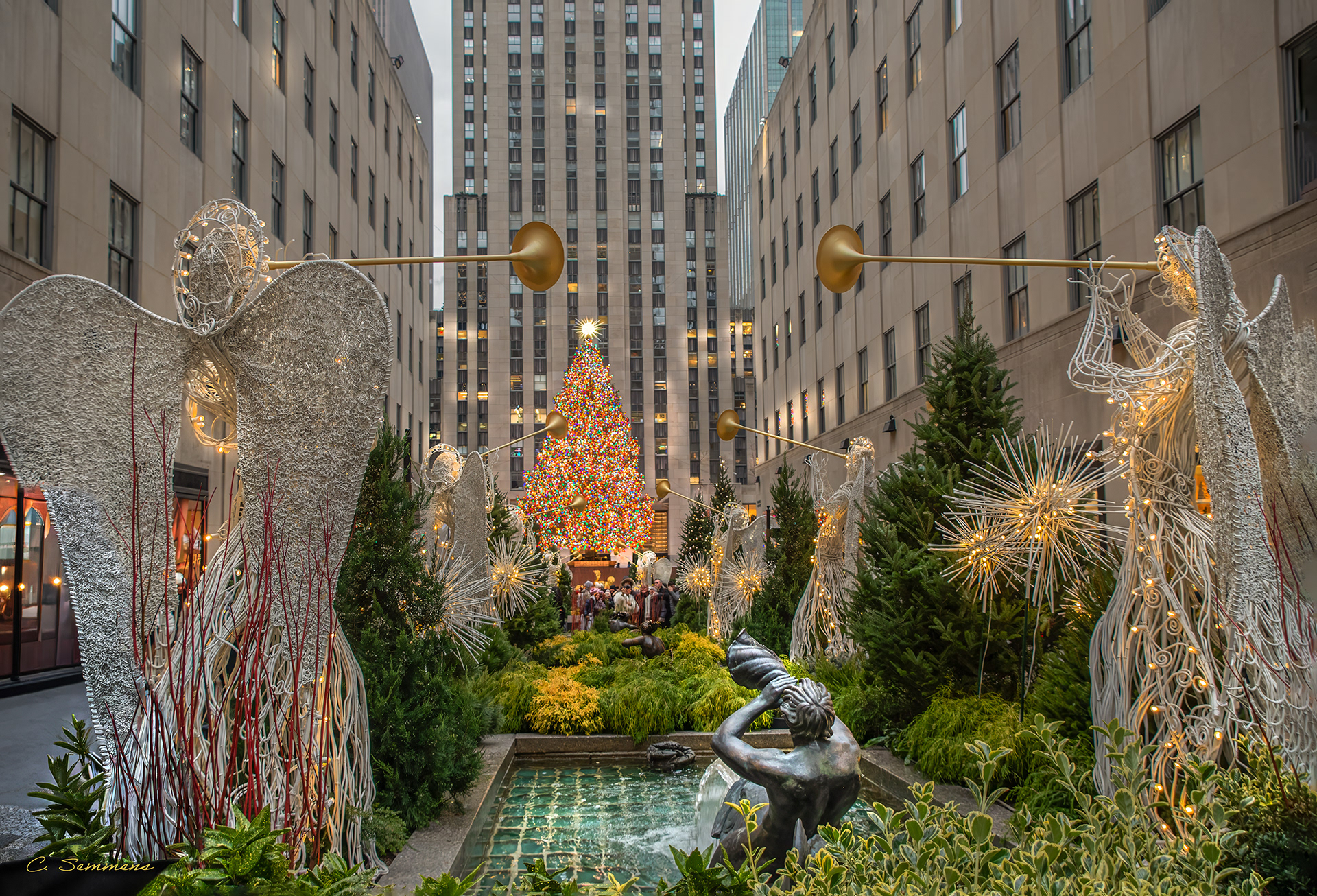Rockefeller Center Christmas 2025