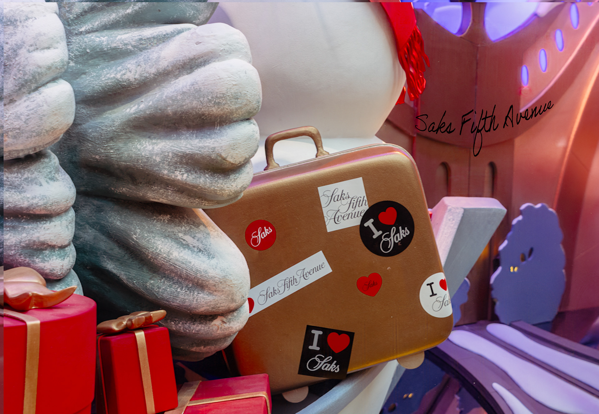 Saks Fifth Avenue Christmas Window display 2025