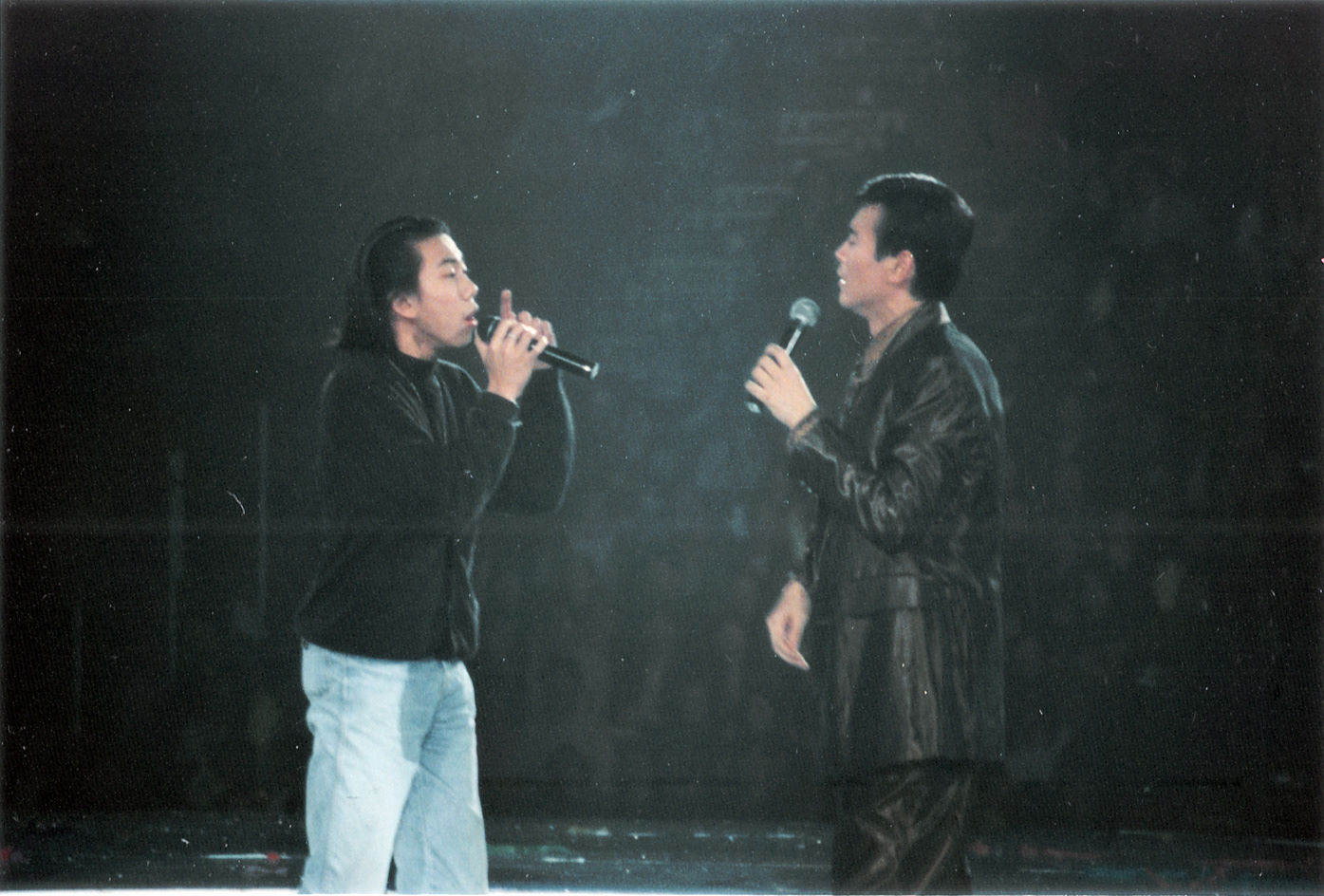 紅磡體育館《娛樂天王鄭少秋演唱會》歌曲演唱