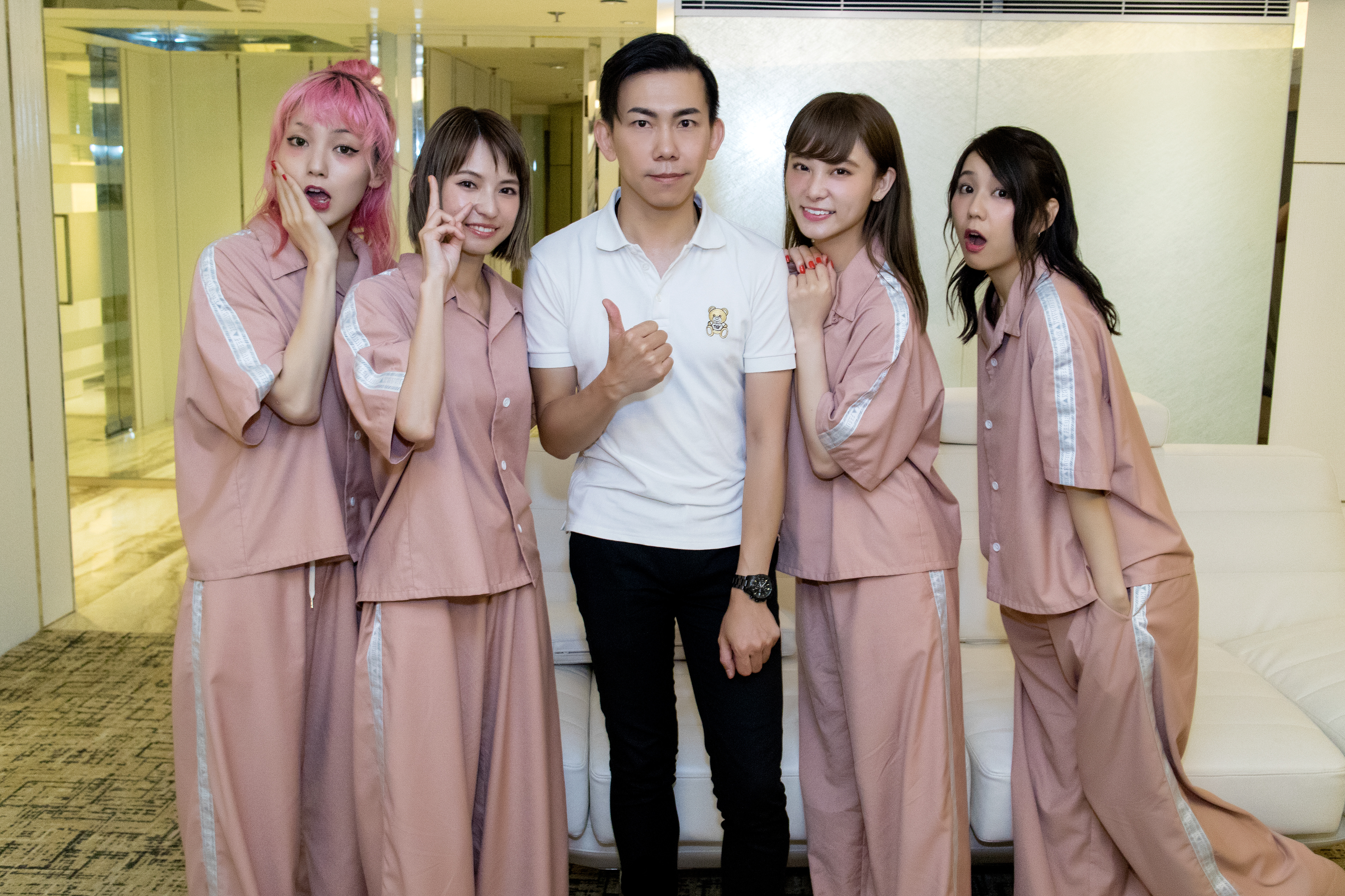 訪問日本樂隊Scandal