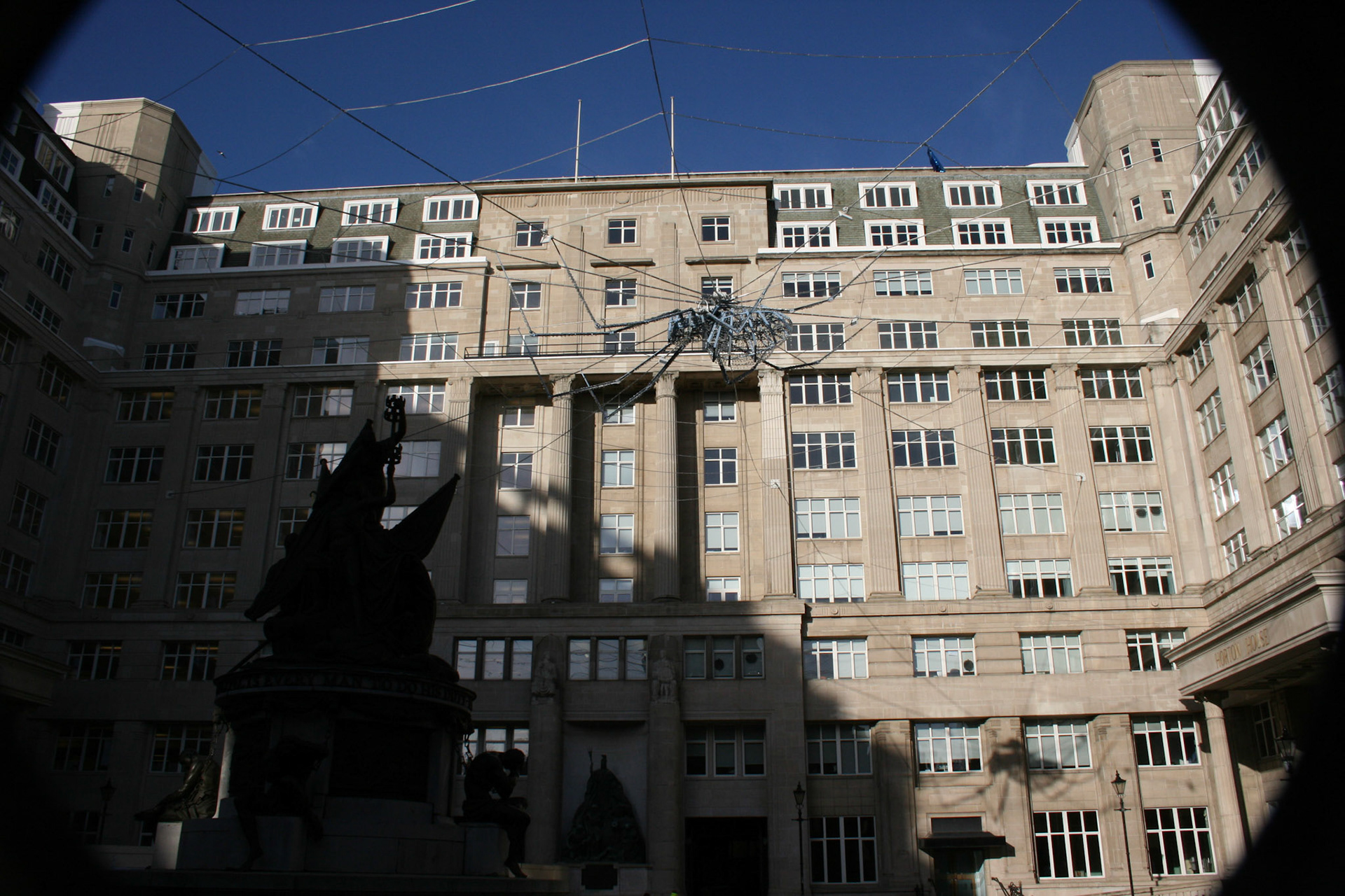 Spider  sculpture, Exchange Flags, 2009
