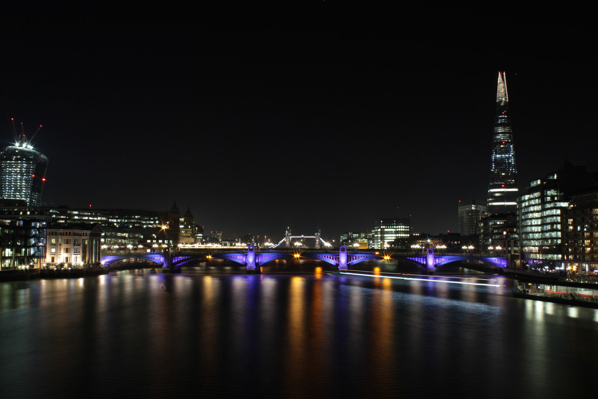 Thames bridges, 2013