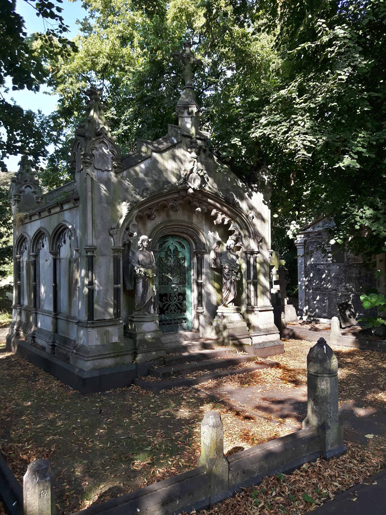 Mausoleum, Brompton Cemetery, 2016
