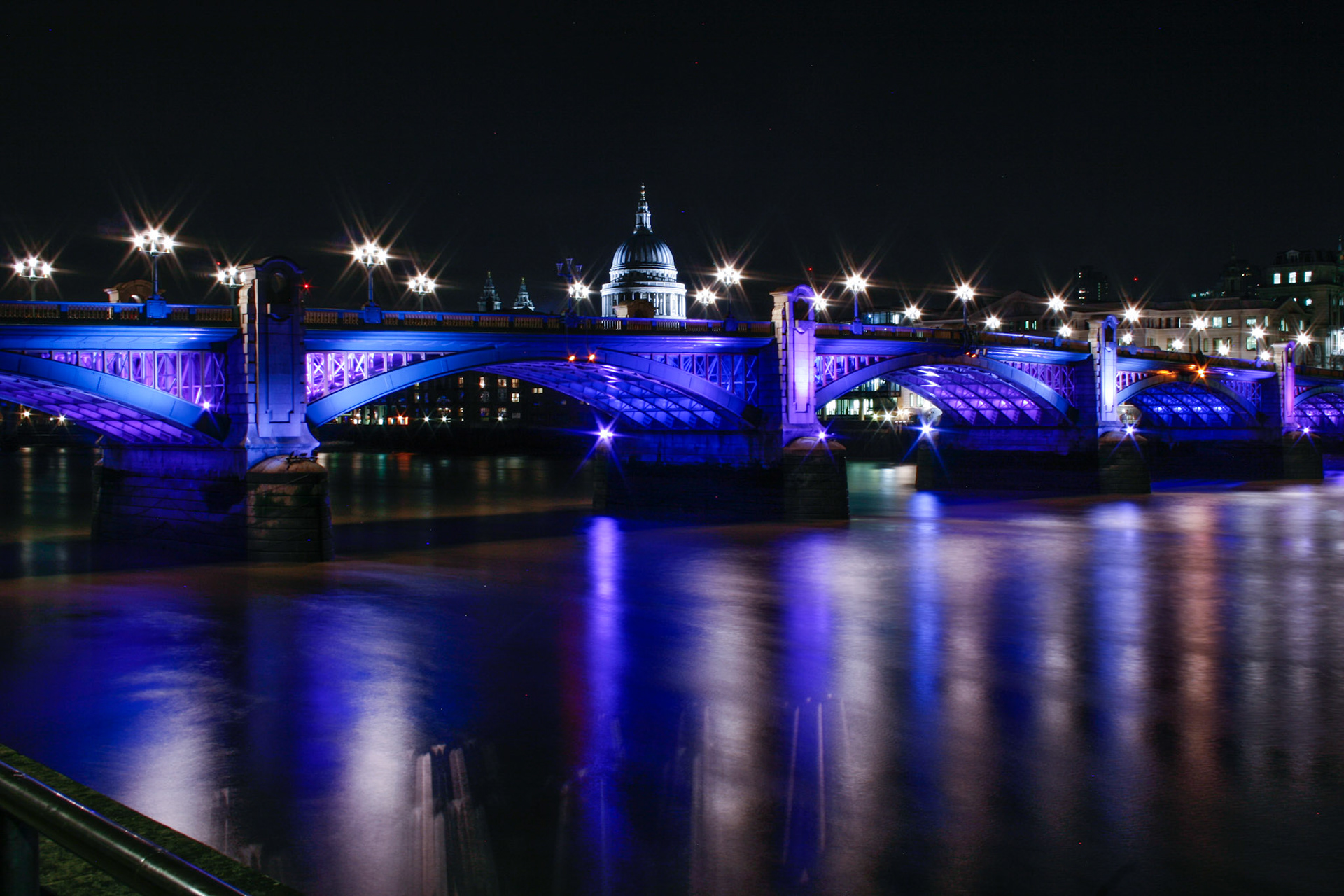 Southwark Bridge at night, 2013