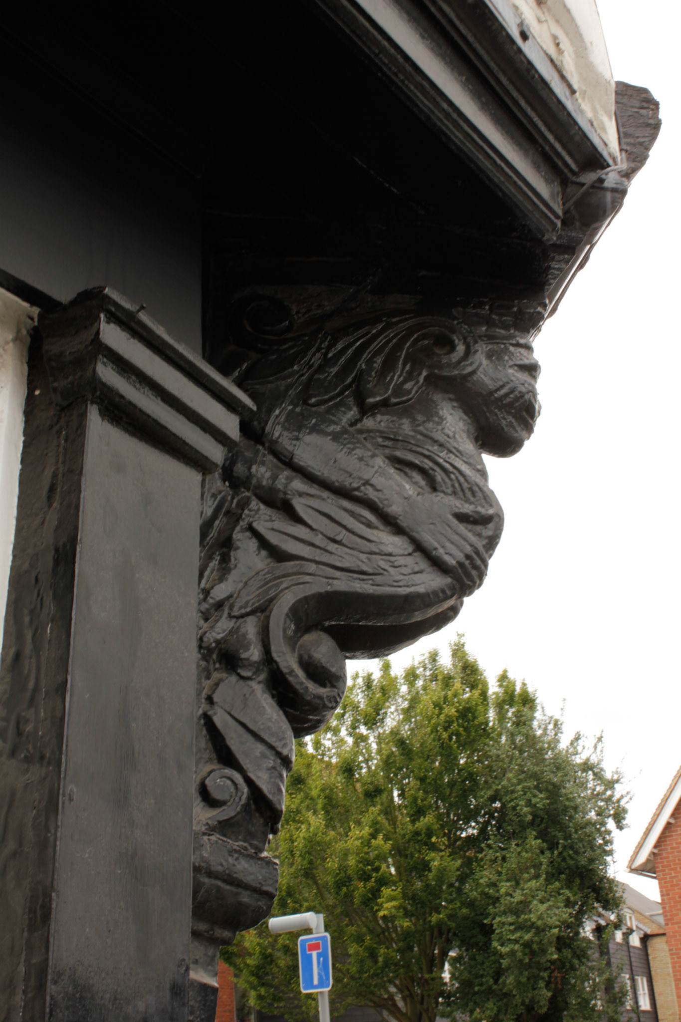 Boss on Crooked House, Canterbury, 2011