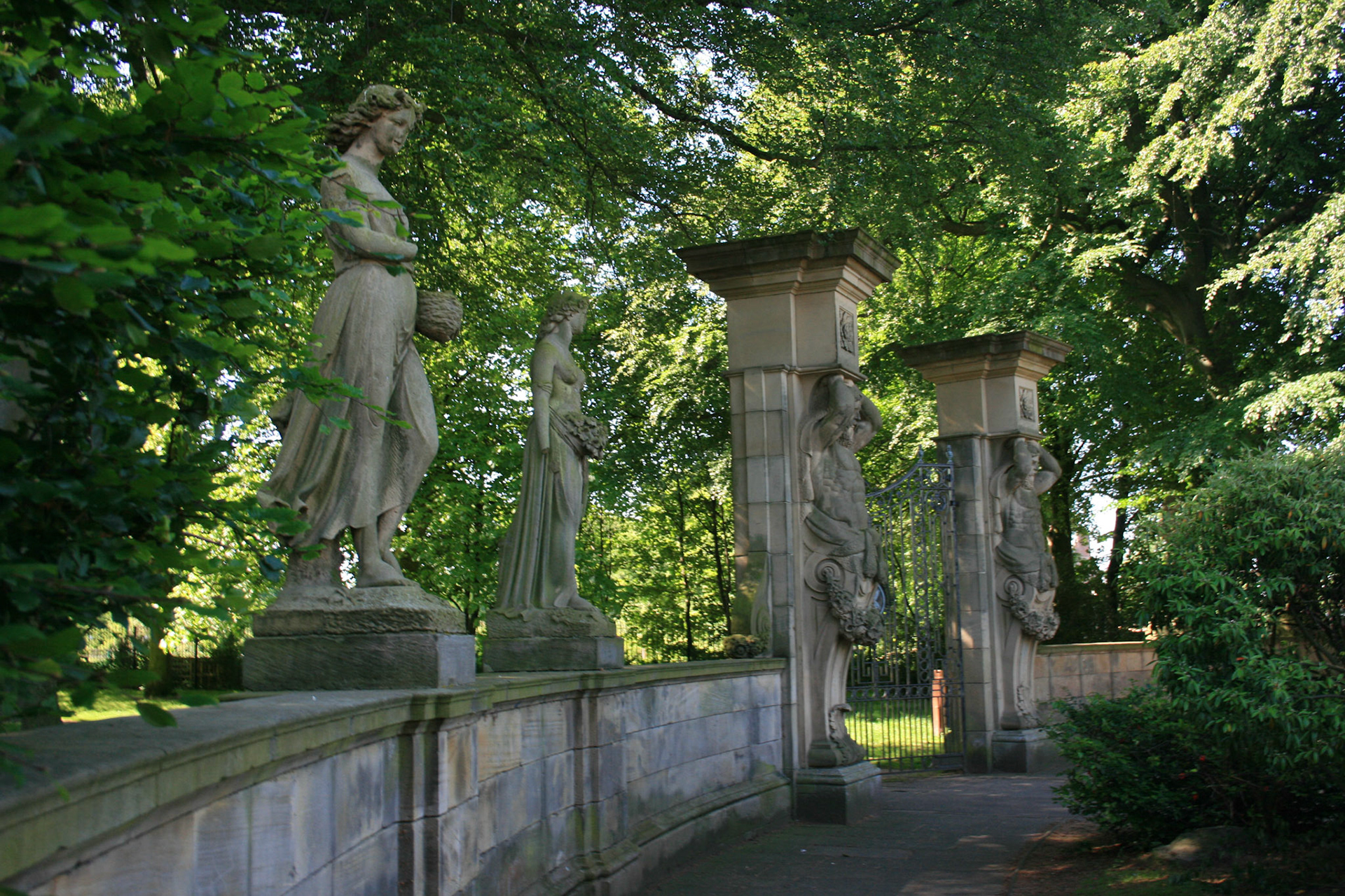 Calderstones Park Gates, 2009