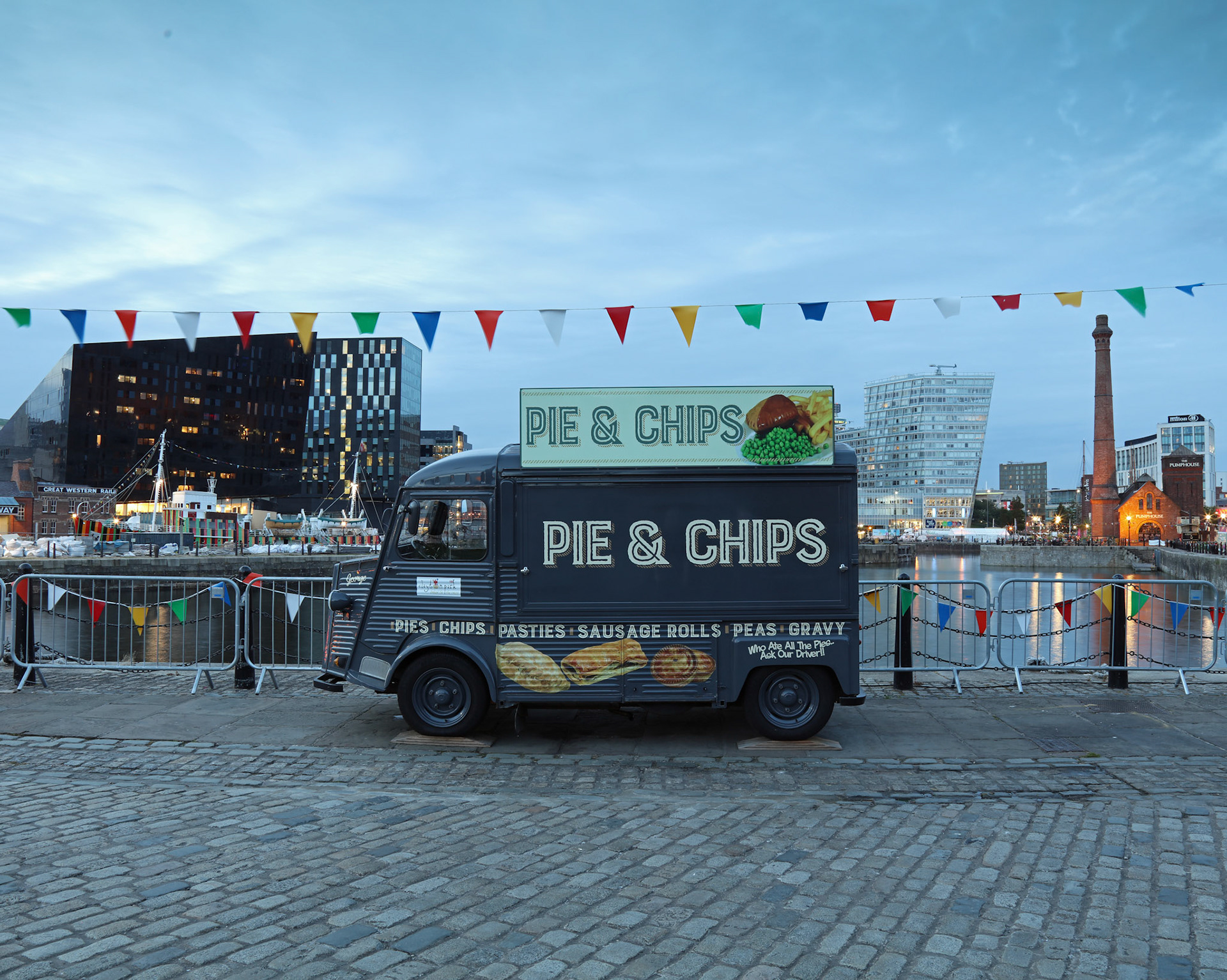 Food van, Albert Dock, 2017