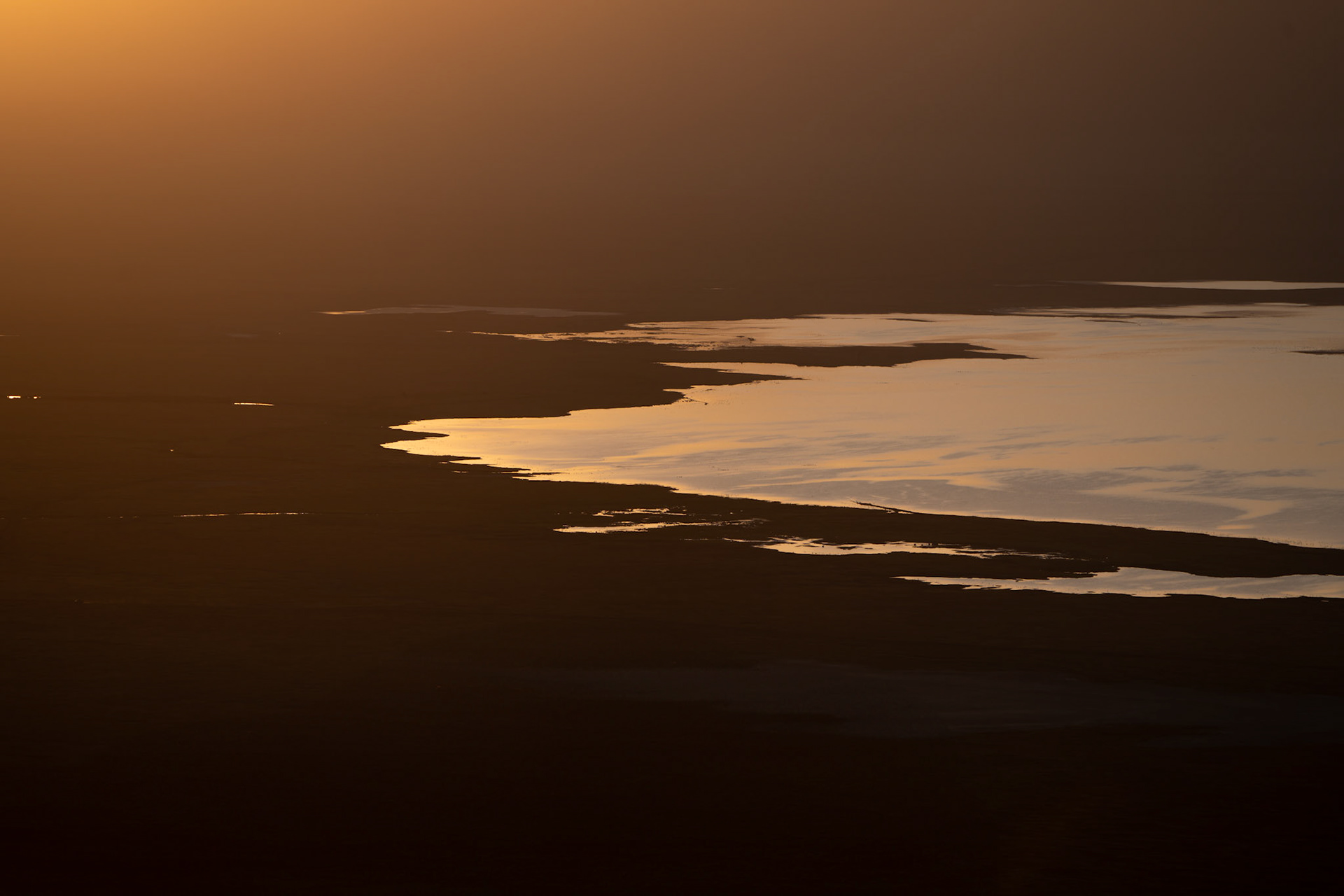 L'aube sur le cratère de Ngorongoro - Dawn on th e Ngorongoro crater