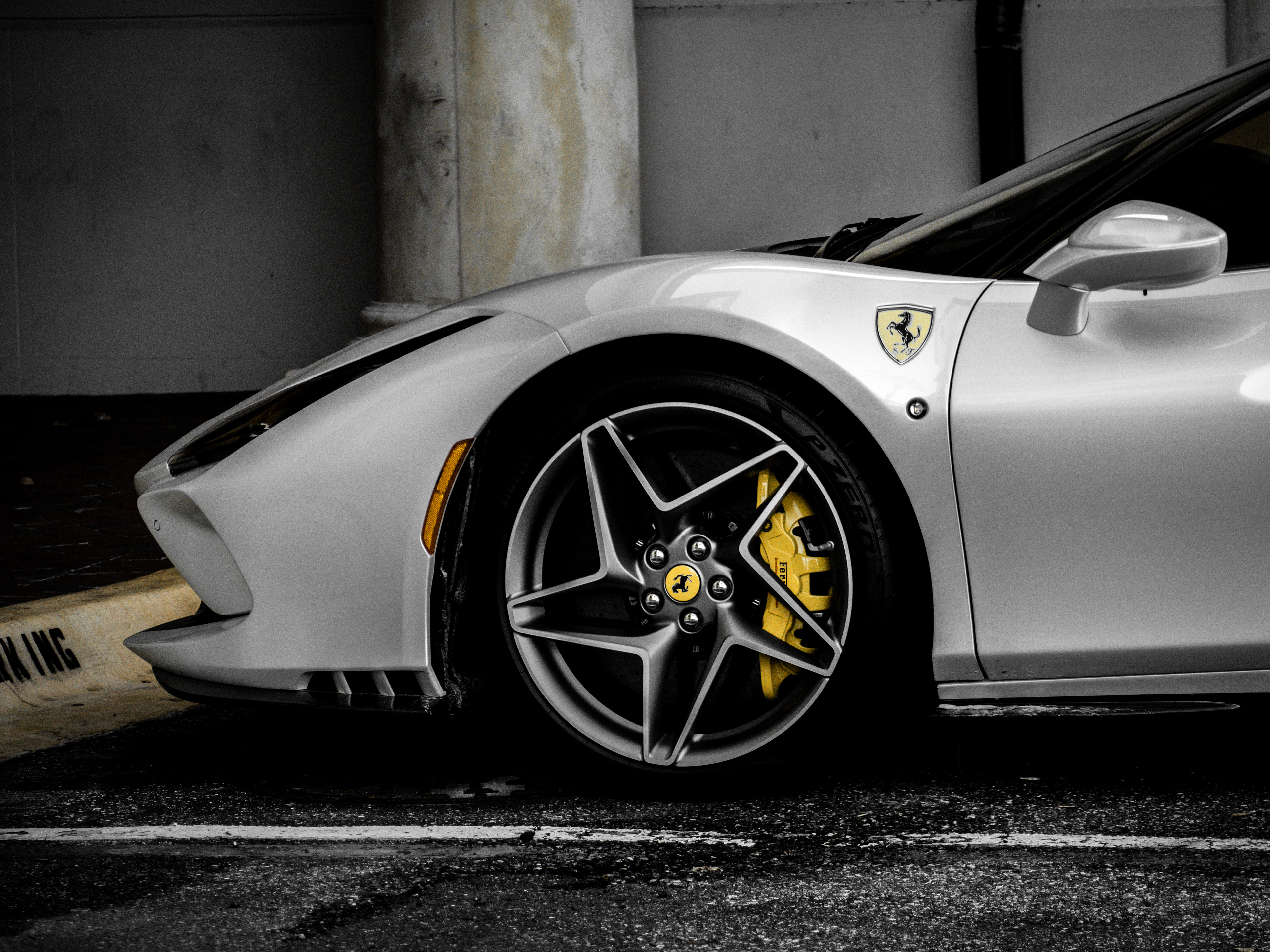 Yellow on grey.