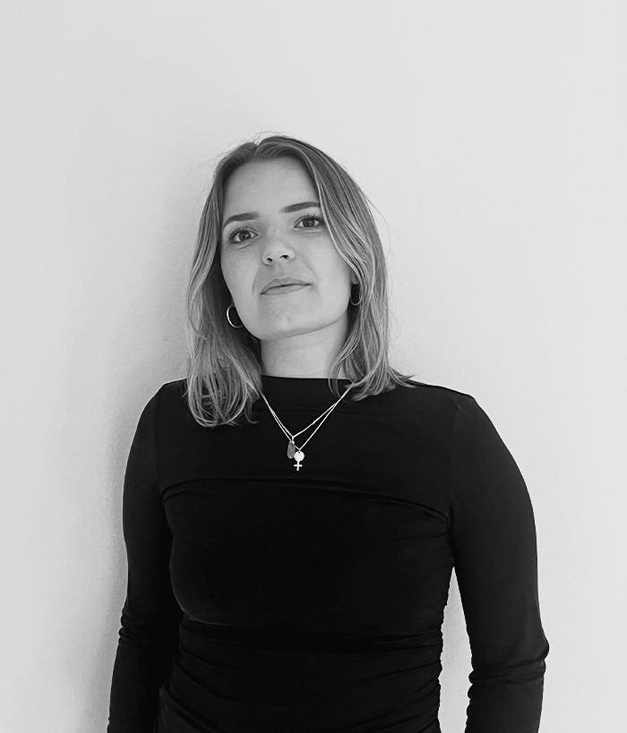 ALMA AHNLIDE ✱ formgivare, illustratör, content director