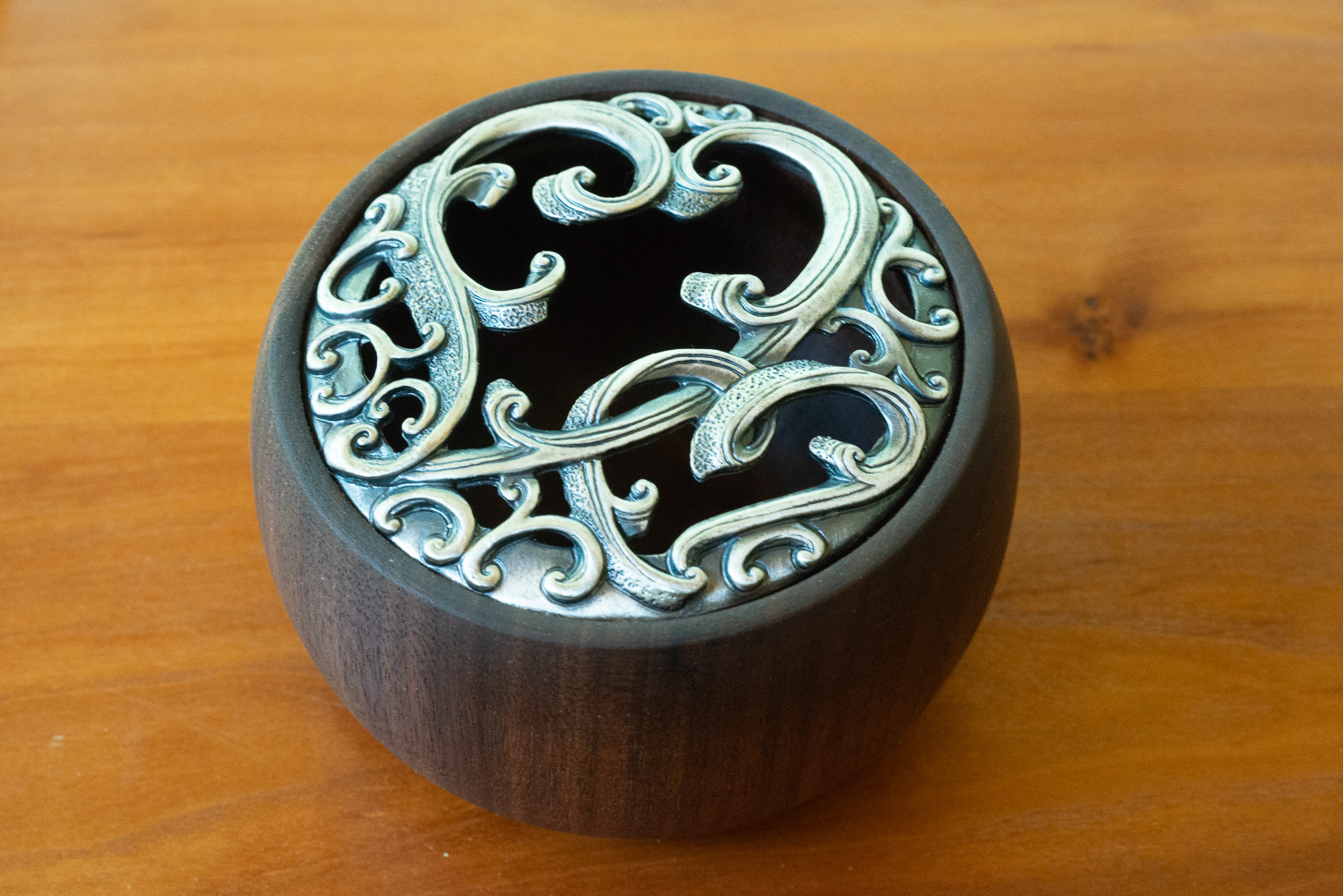 Walnut Pot Pourri bowl, pewter lid - 4" x 2 1/4" - $45