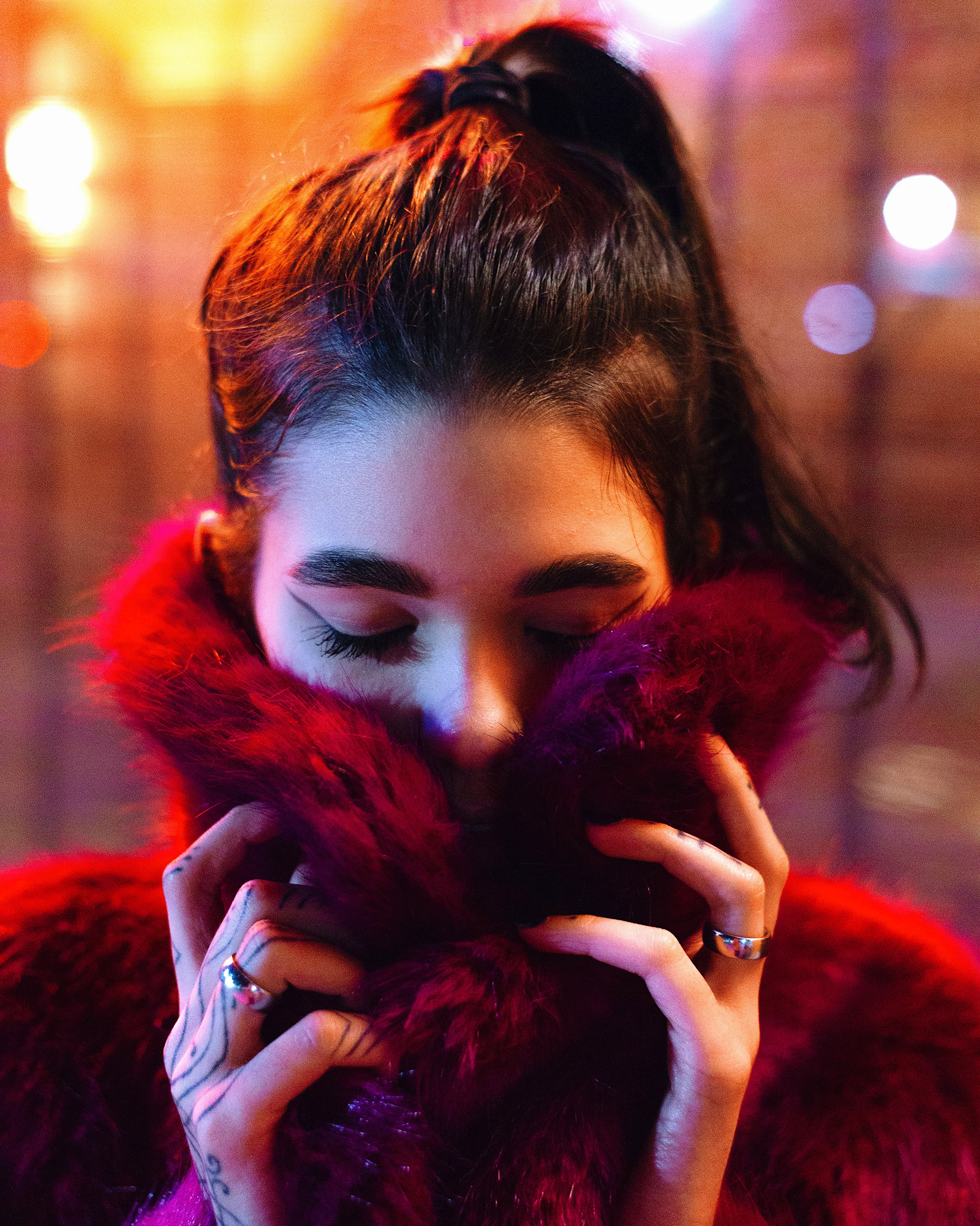 Lourdes Fernandez | City lights and furry coats