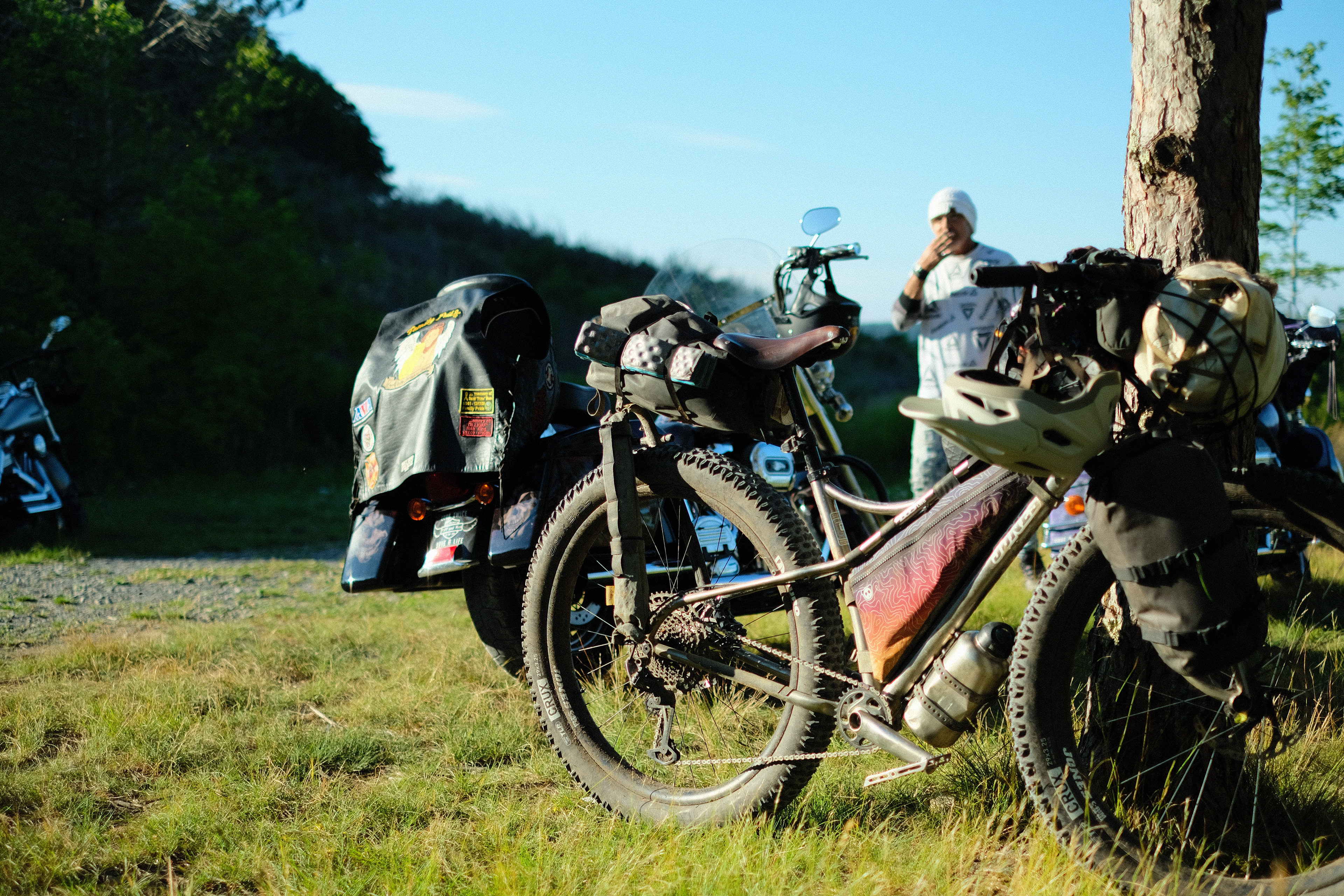 Bicycle and motorbikes prepping for a farewell