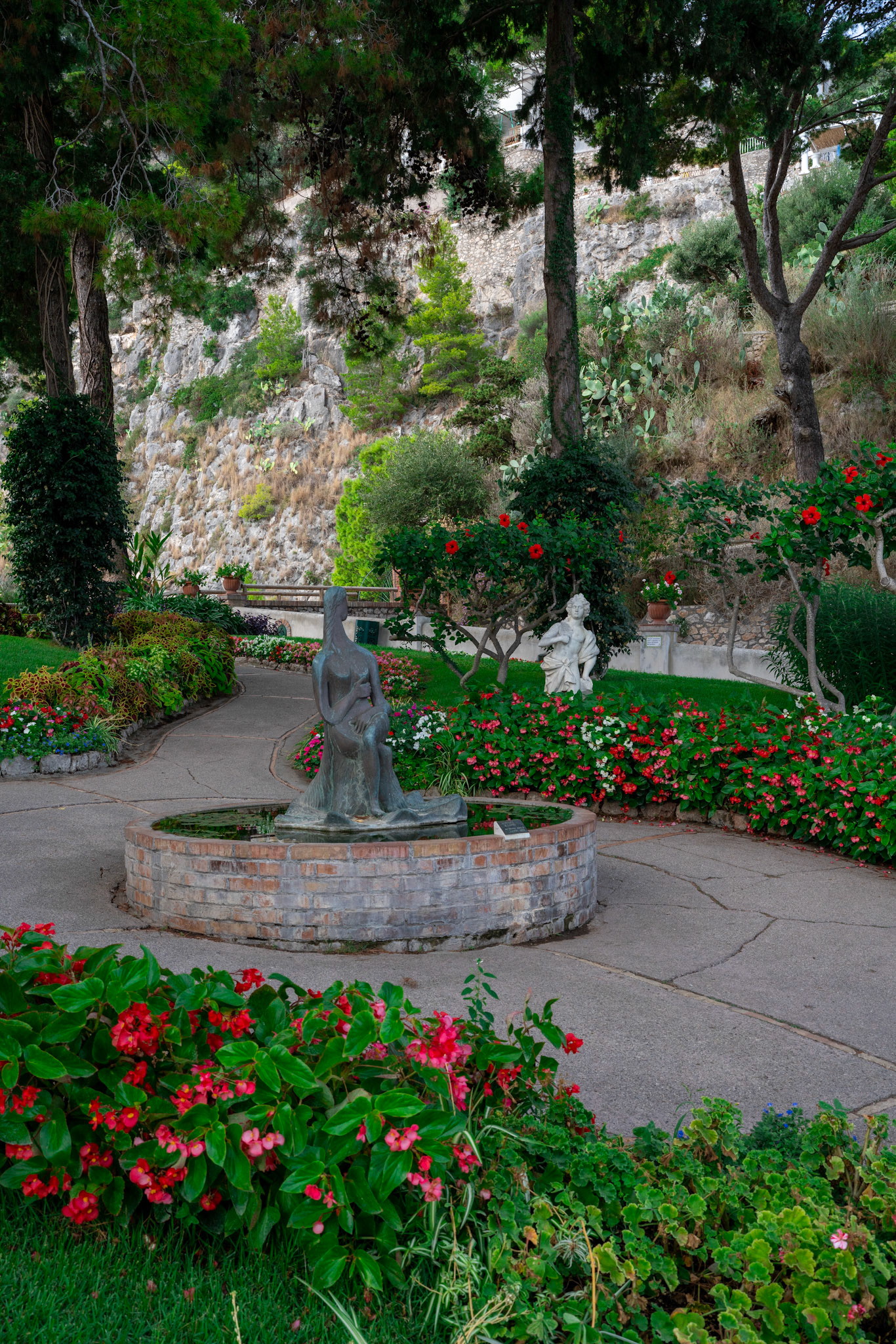 Gardes of Augustus, Capri Island