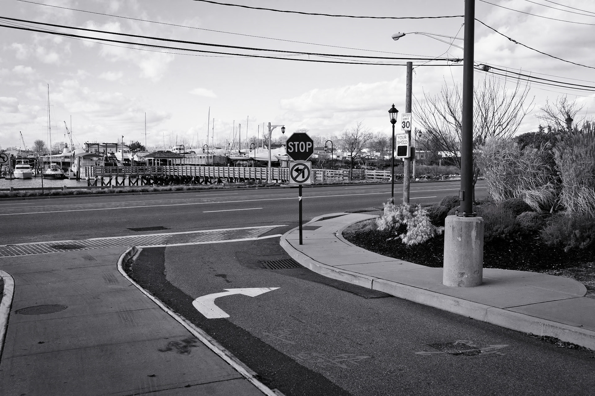Shore Road.  Port Washington, NY (2011)