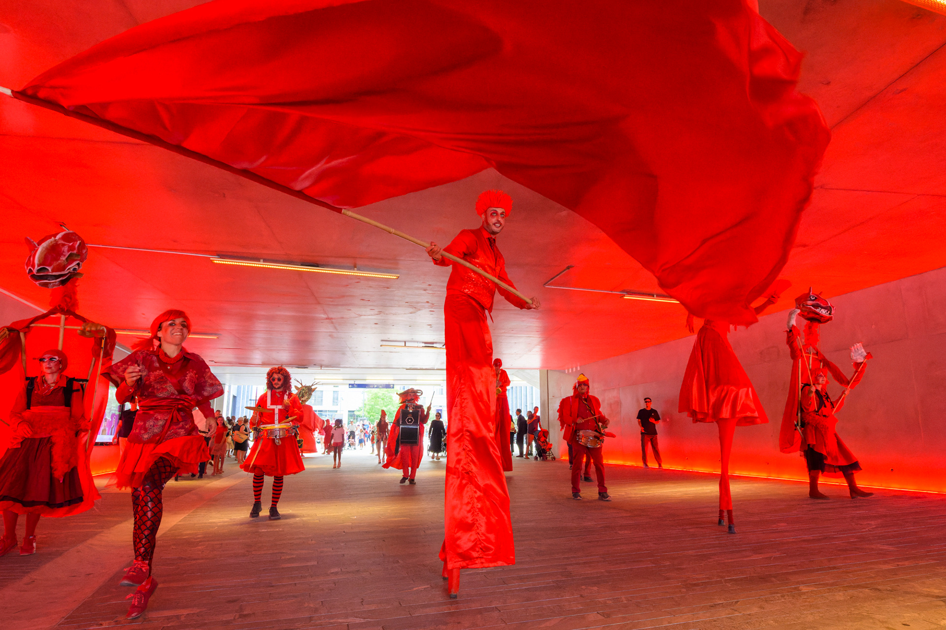 CORTEGE DE LA COMPAGNIE « ZANCO » - INAUGURATION DU QUARTIER DE PONT-ROUGE - POUR LA VILLE DE LANCY - AOUT 2024