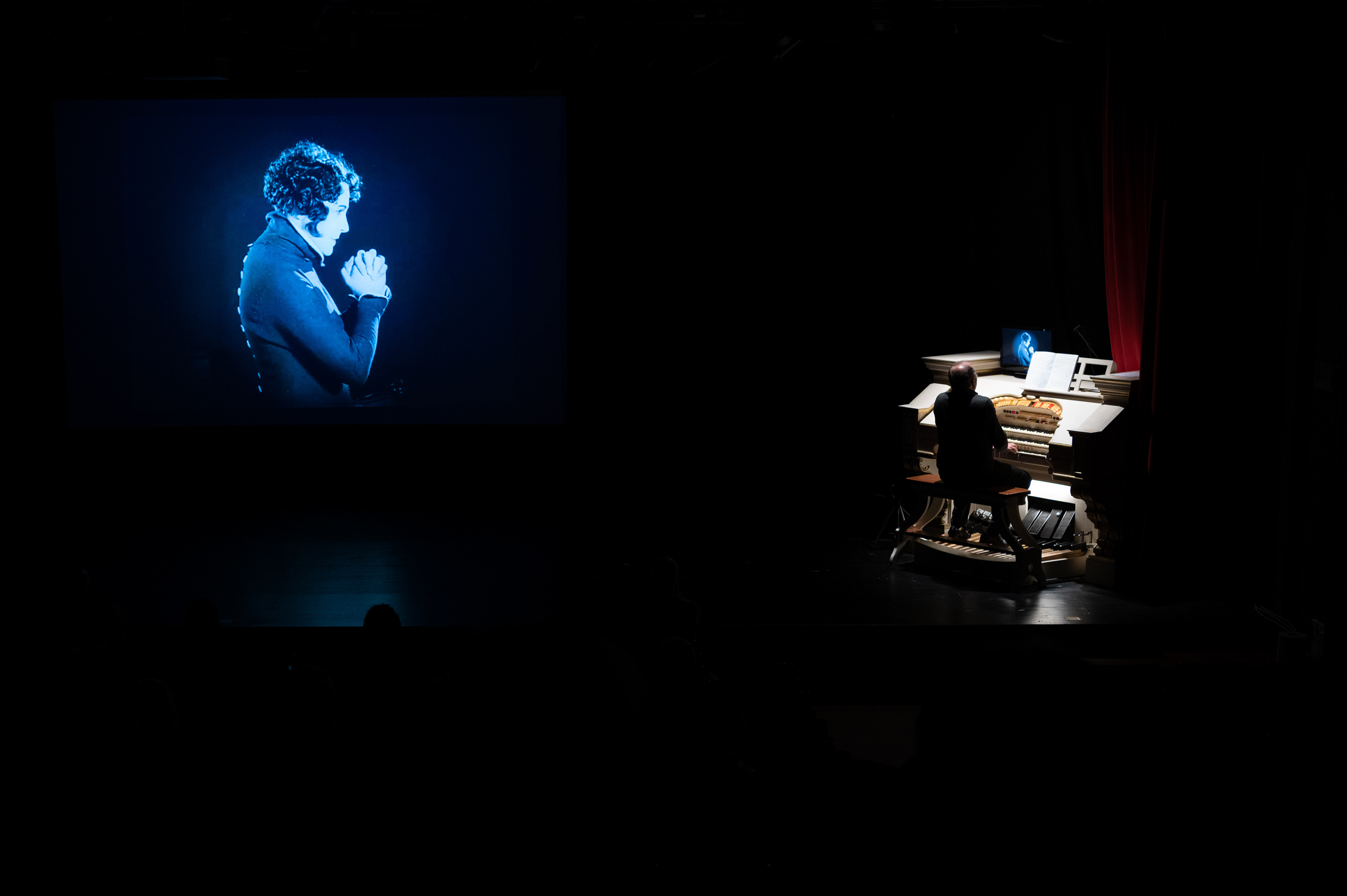 FESTIVAL D’ORGUE DE CINEMA DE CLAPAREDE - GENEVE - MARS 2022« ALLEGRIA » - CCN LA ROCHELLE - Cie ACCRORAP - KADER ATTOUND - POUR LA VILLE DE VERNIER - MARS 2022