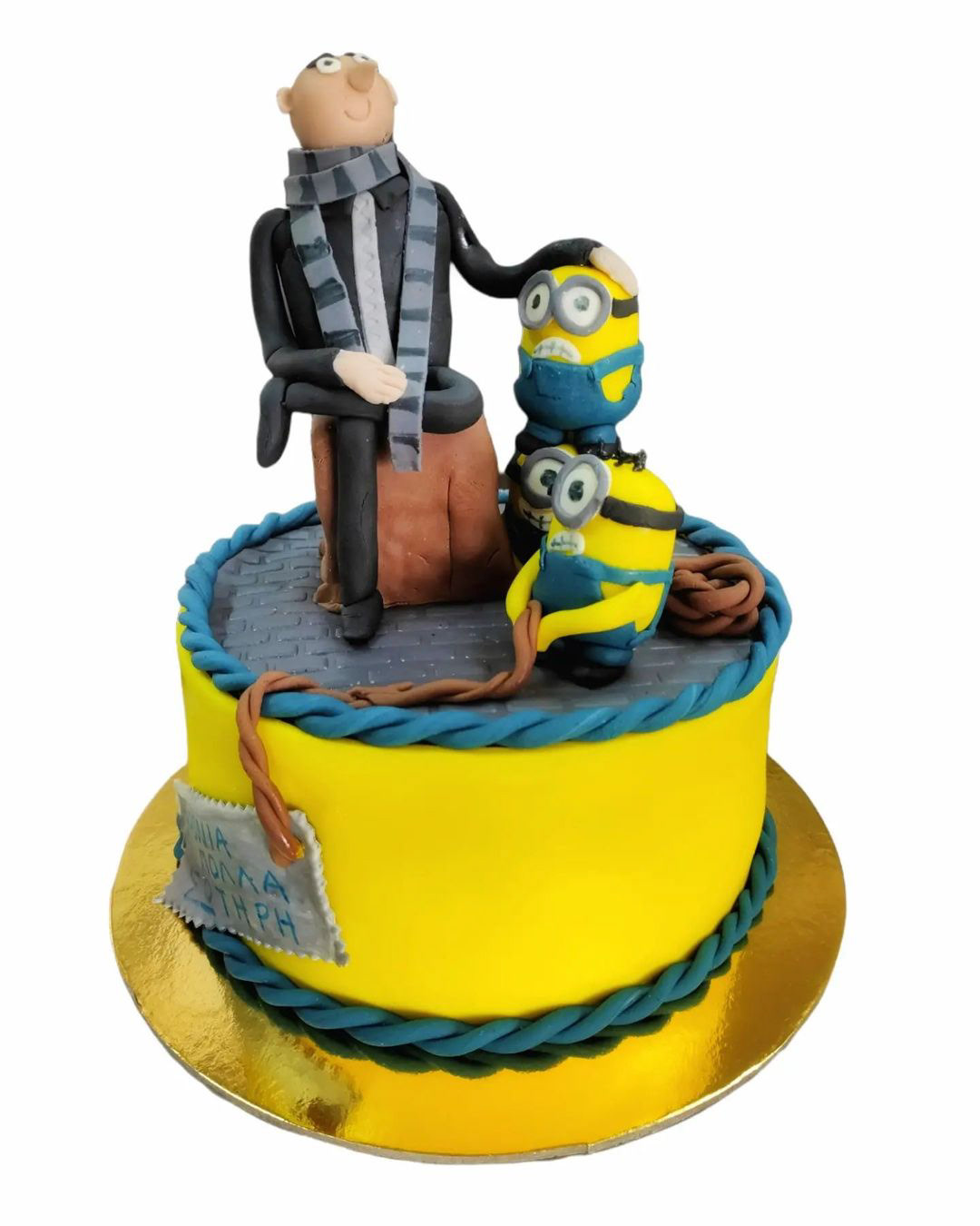 minions cake