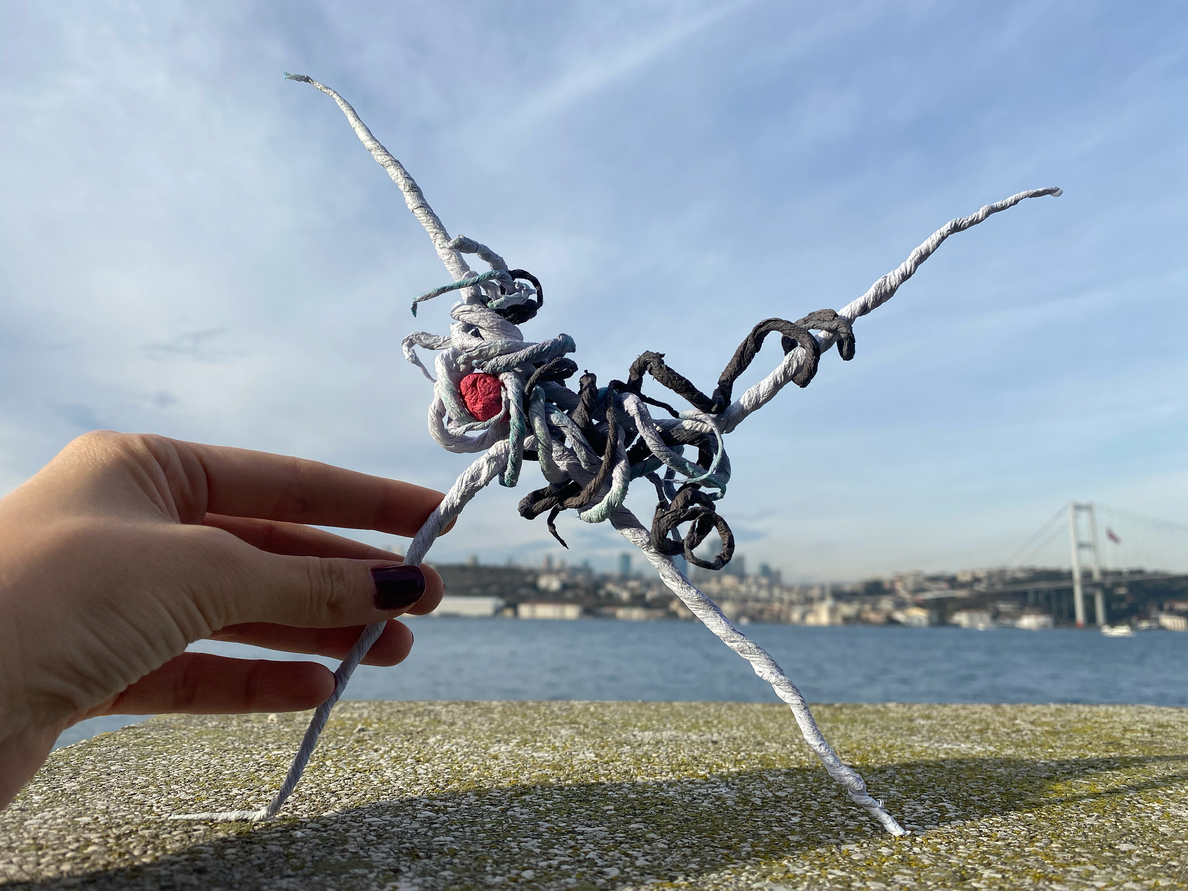 The road runner, 3D paperwork, 20x4x23 cm, 2023