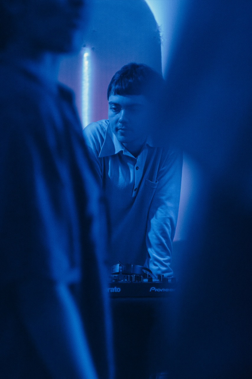 Tournage « LES YEUX FLOUS »  de Caroline Voisin © 2023 HÉLIOS TOVONDAHY