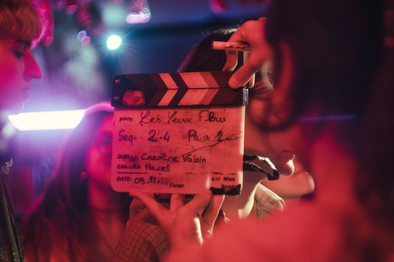 Tournage « LES YEUX FLOUS »  de Caroline Voisin © 2023 HÉLIOS TOVONDAHY