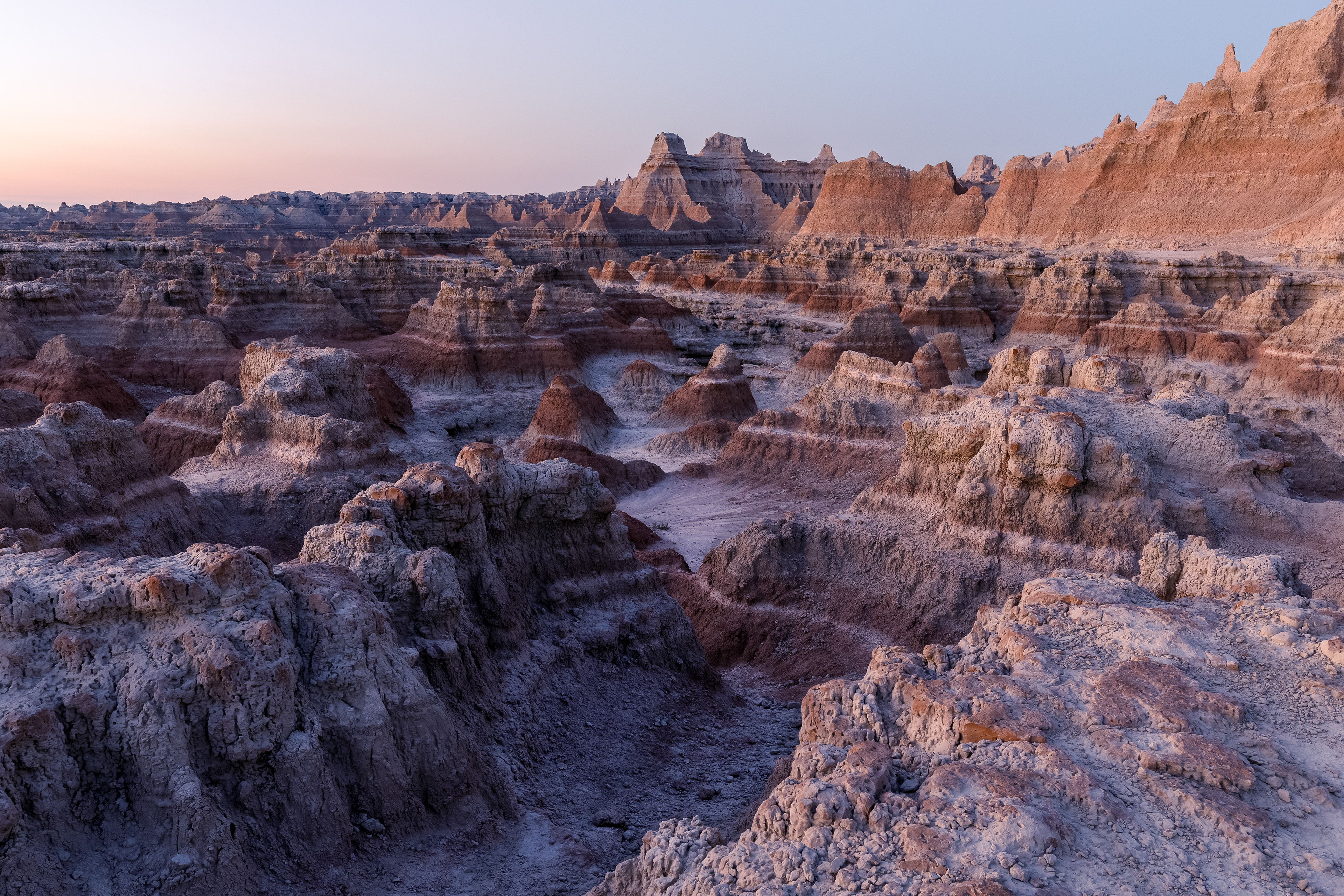 Dawn in the Badlands | Badlands National Park (2022)