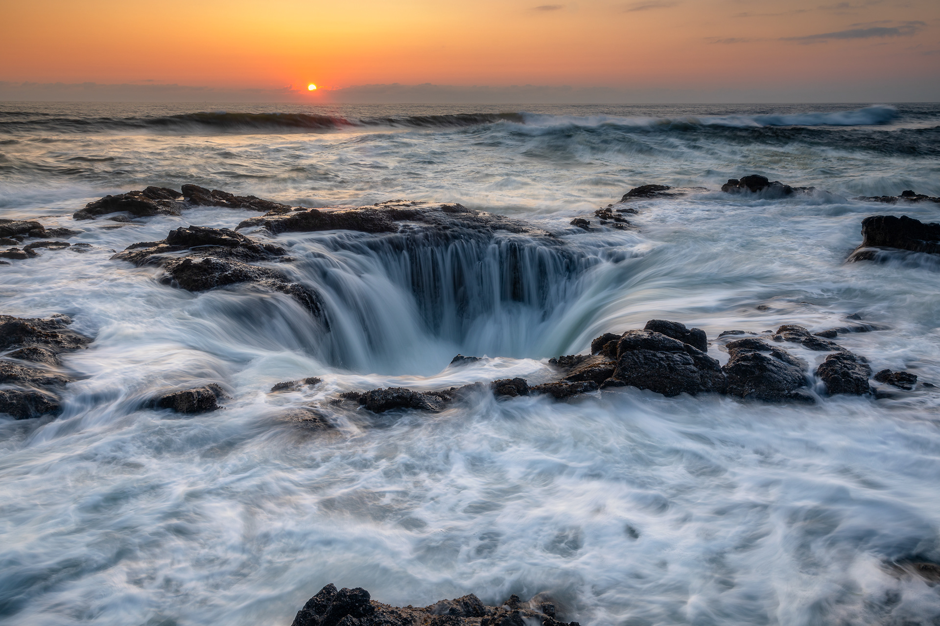 Where Gods Quench Their Thirst | Cape Perpetua, Oregon (2020)