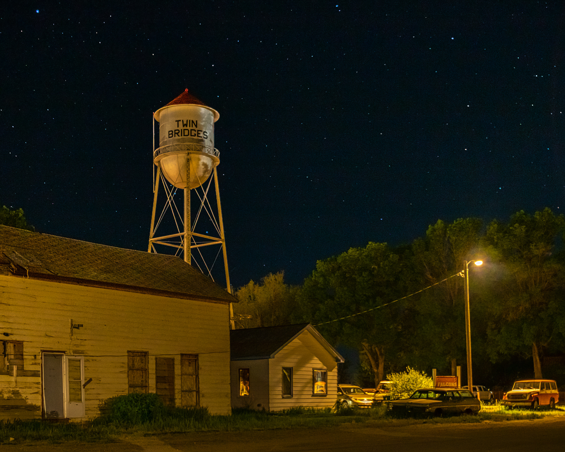 Edward Hopper in Montana | Twin Bridges, Montana (2021)