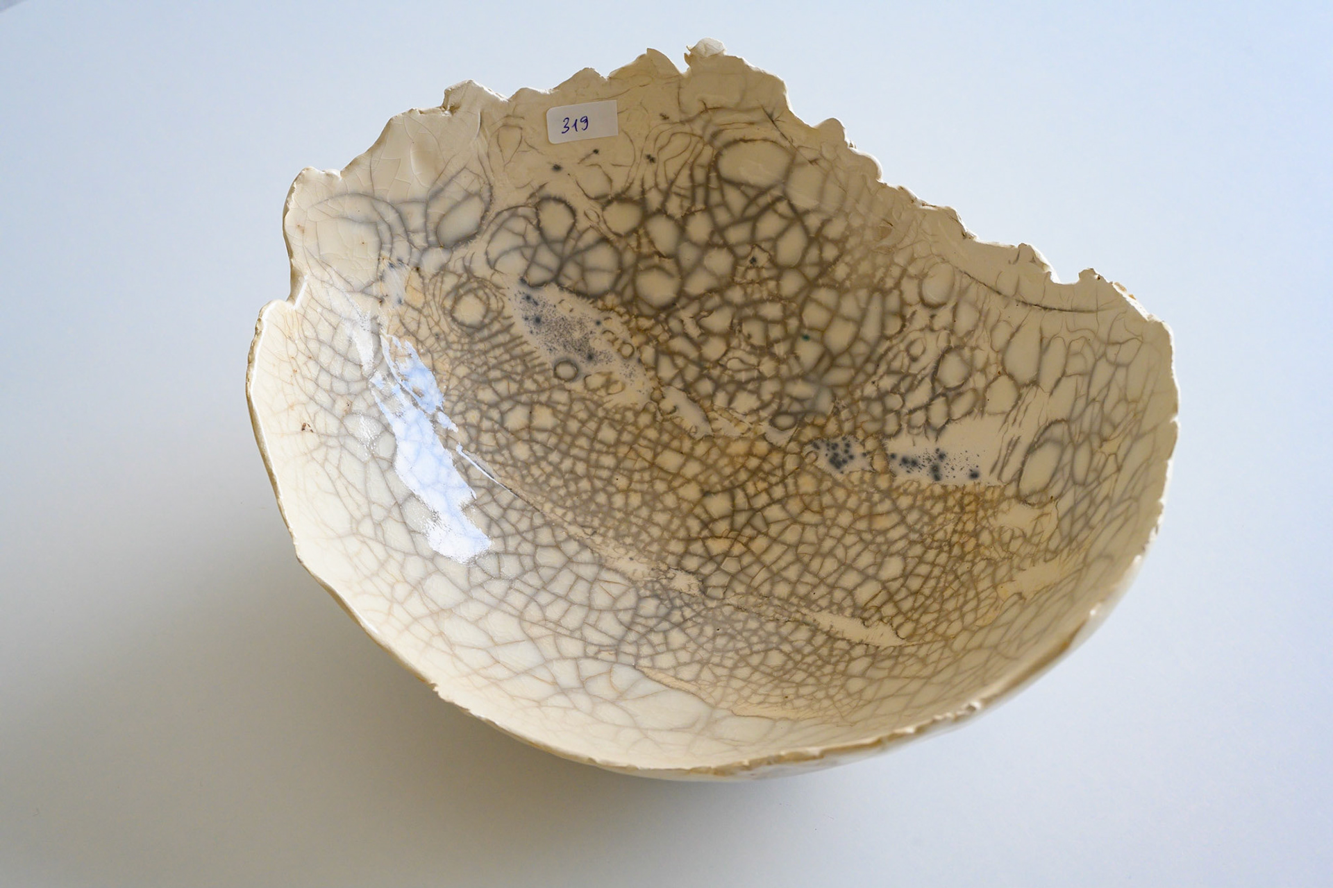 Keramik 319: Schale, BxTxH 25 x 20 x 11 cm – VERKAUFT