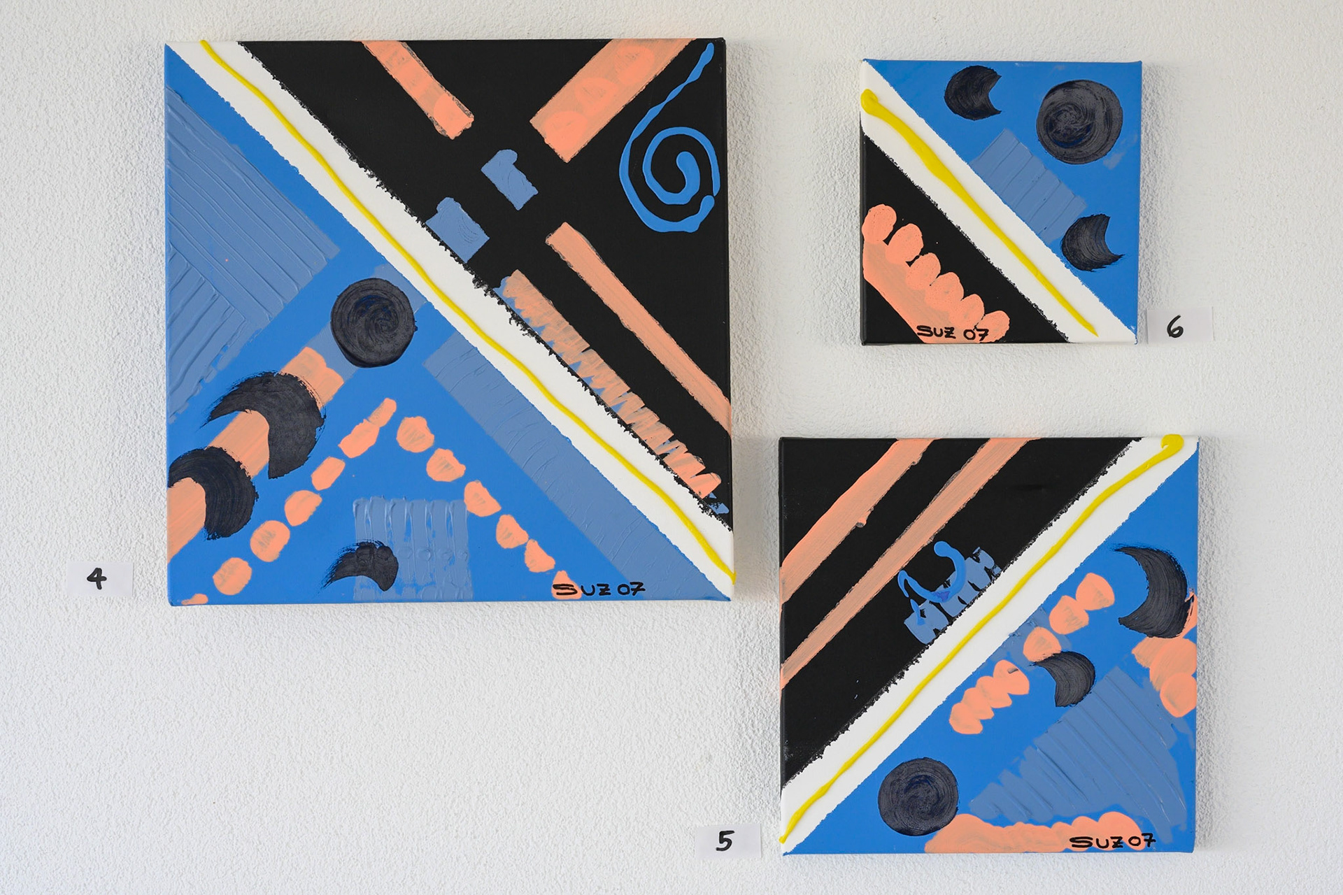 Acryl 4–6: 40 x 40, 30 x 30, 20 x 20 cm, Mini. VERKAUFT
