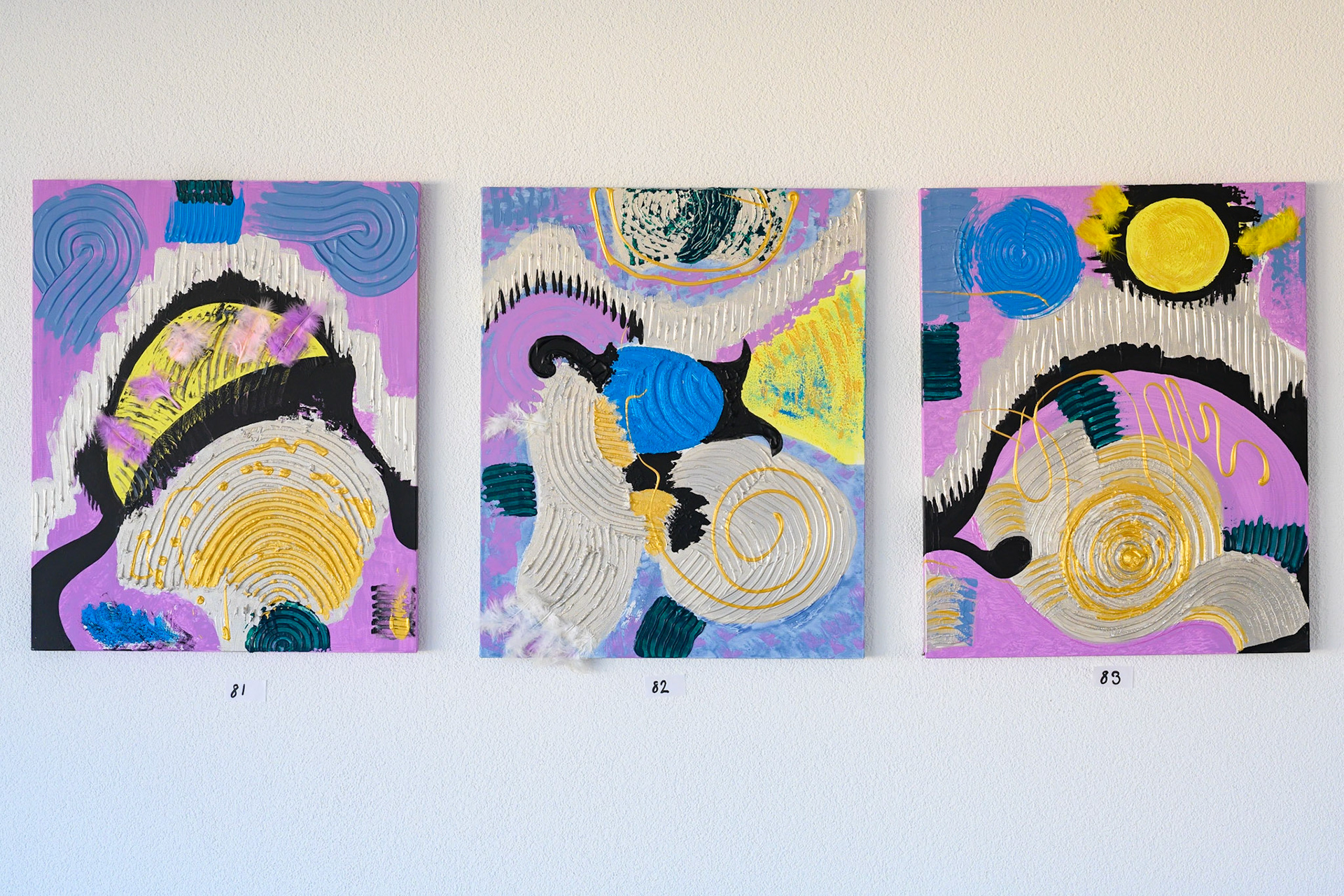 Acryl 81–83: je 45 x 55 cm.