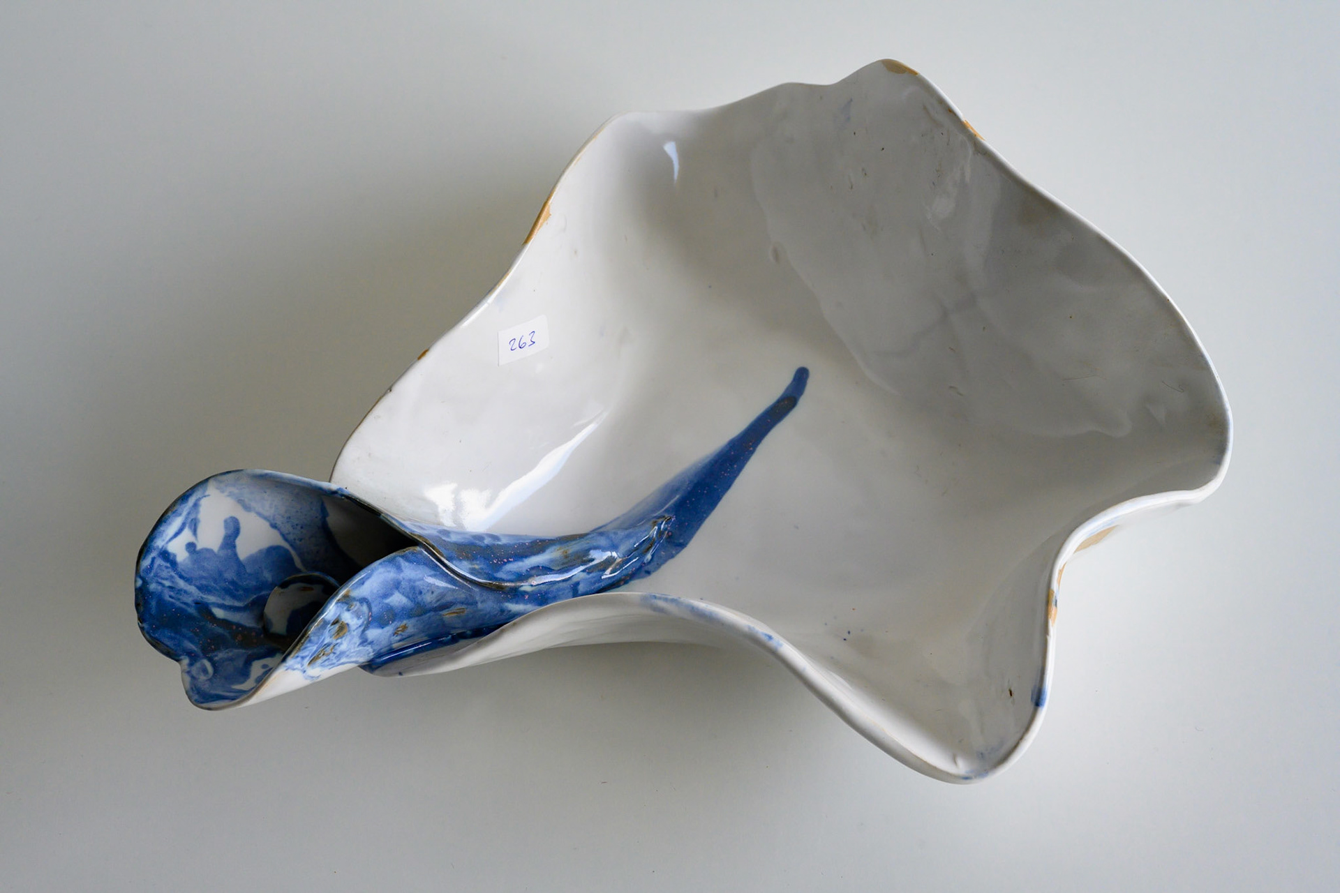 Keramik 263: Schale, 33 cm lang