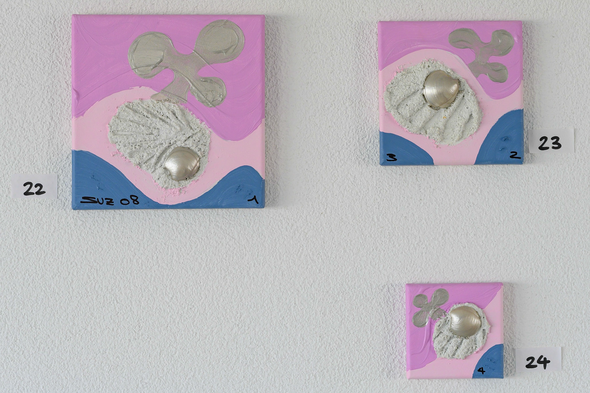 Acryl 22–24: 30 x 30, 20 x 20, 10 x 10 cm. VERKAUFT