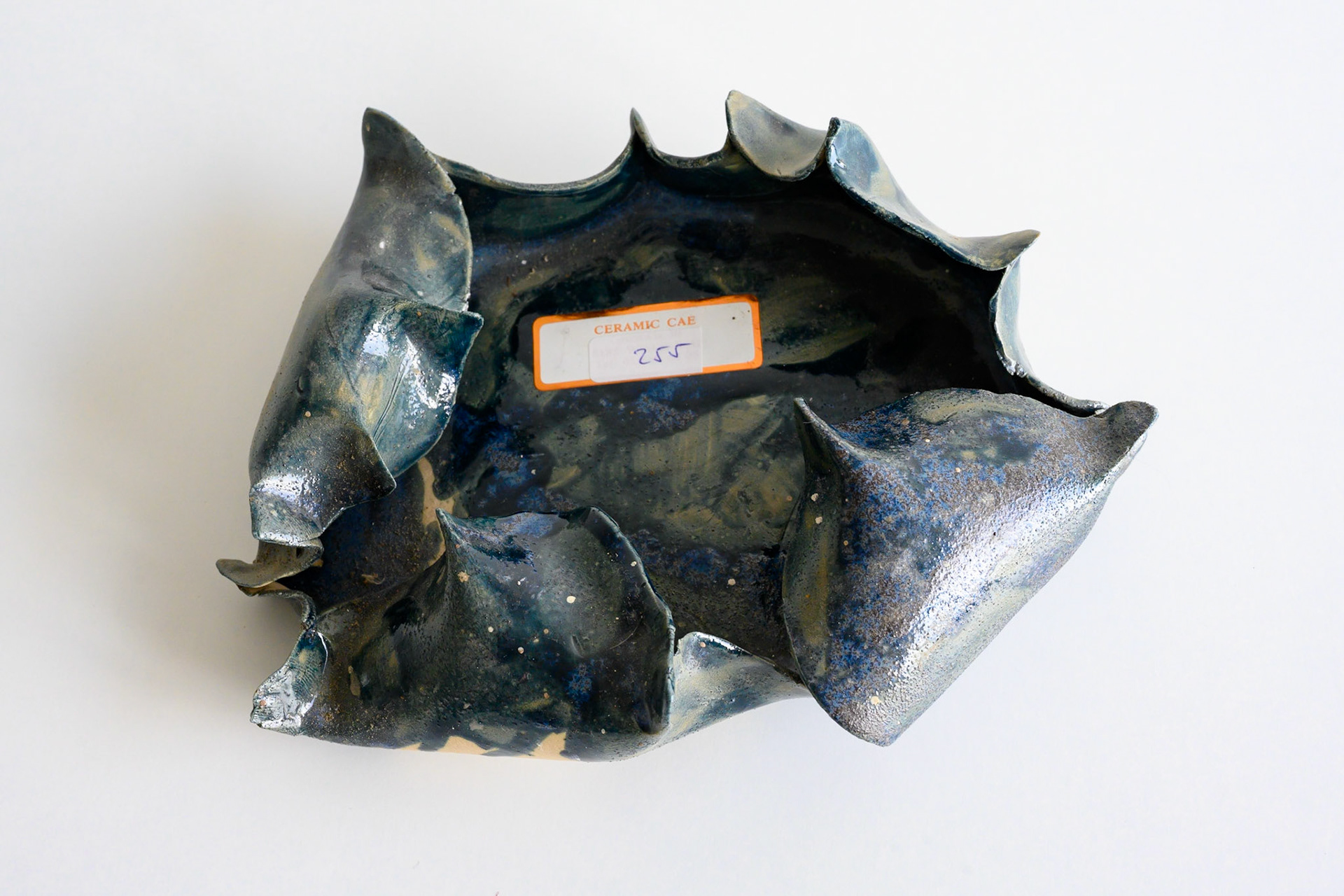 Keramik 255: Schale, 20 cm lang