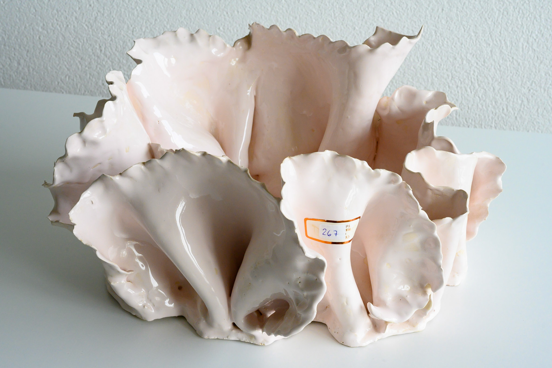 Keramik 267: Schale, 40 cm lang, 19 cm hoch - VERKAUFT