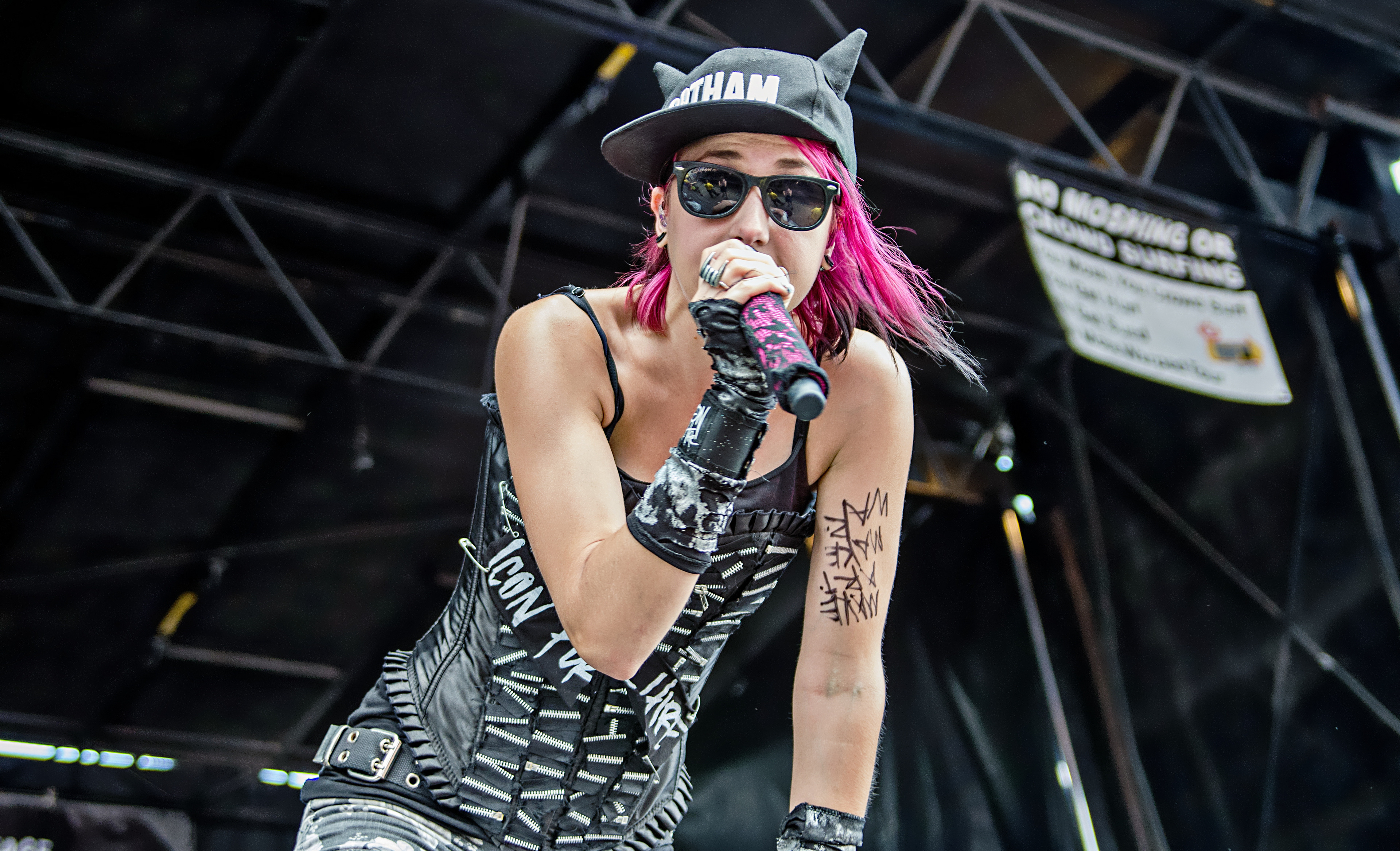 Ariel Bloomer of Icon For Hire