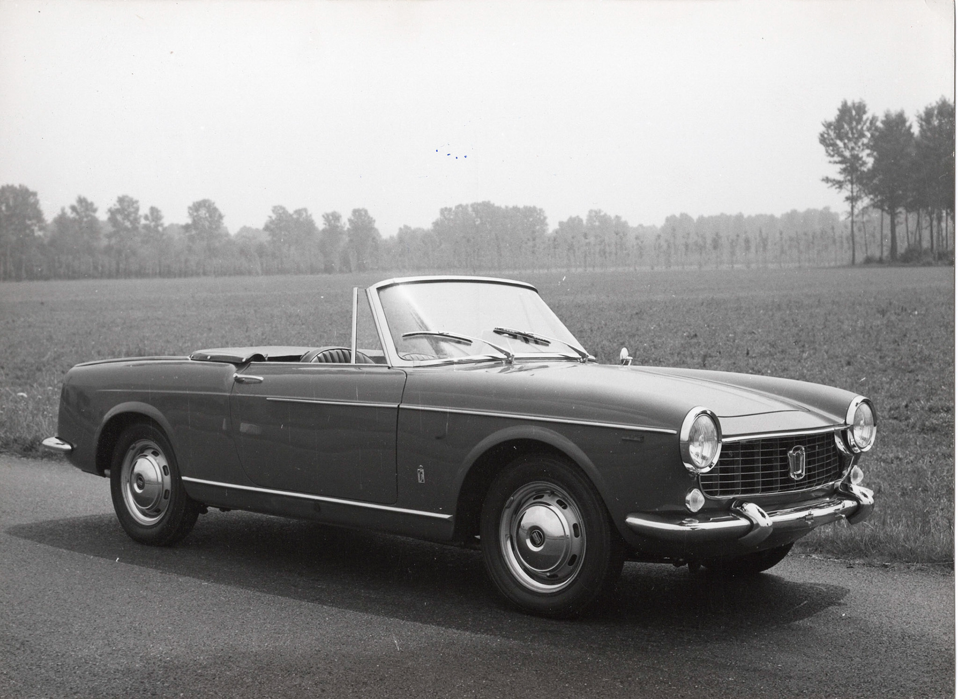 Fiat 1500 cabriolet 2 posti Pininfarina