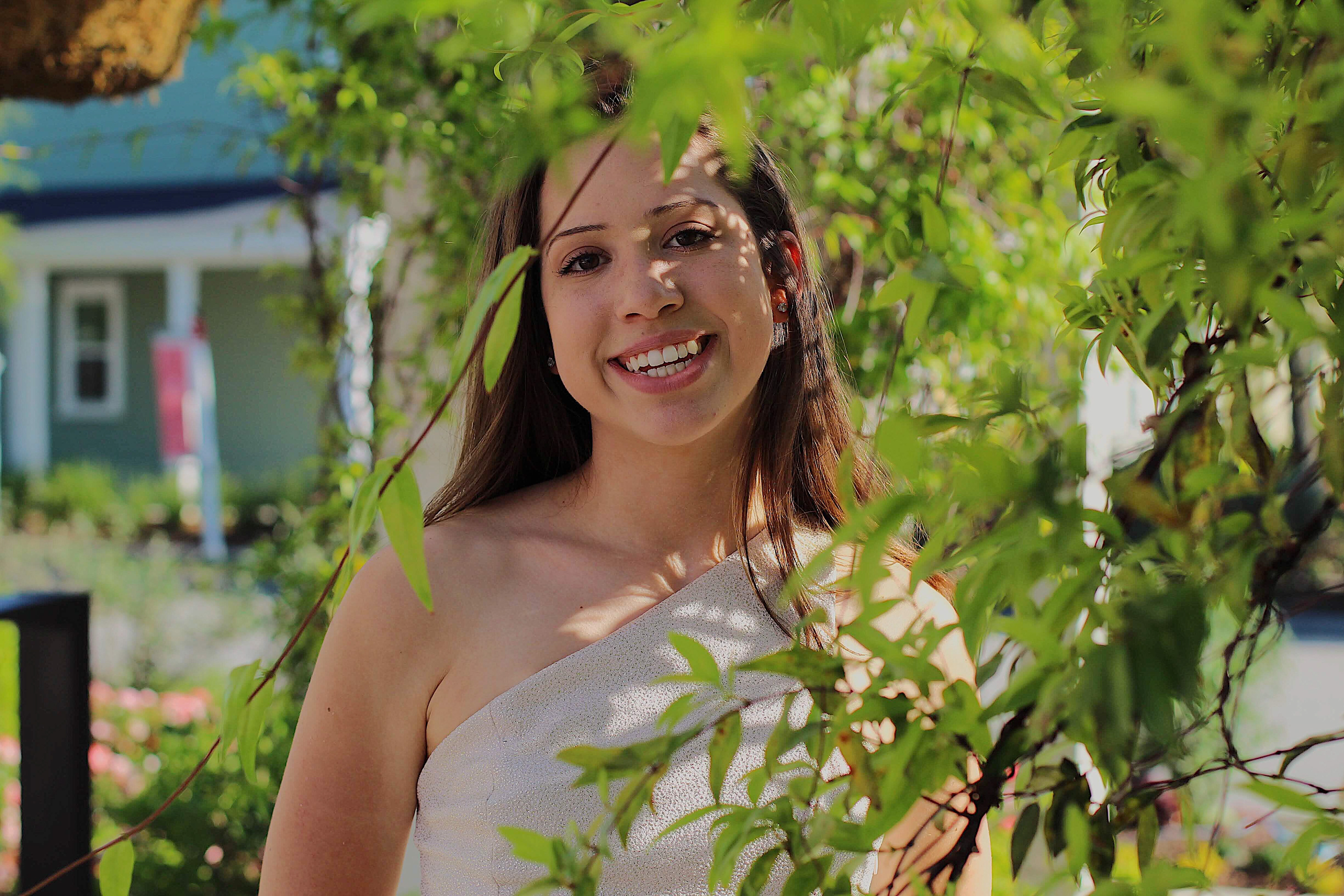 Through the Leaves - Lacey