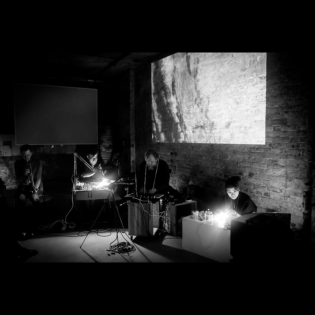 LOST TRACK / Errant Sound. Simon Berz, Nicolas Collins, Georg Werner and Lilu Herlambang. Photo credits to Orange 'Ear.