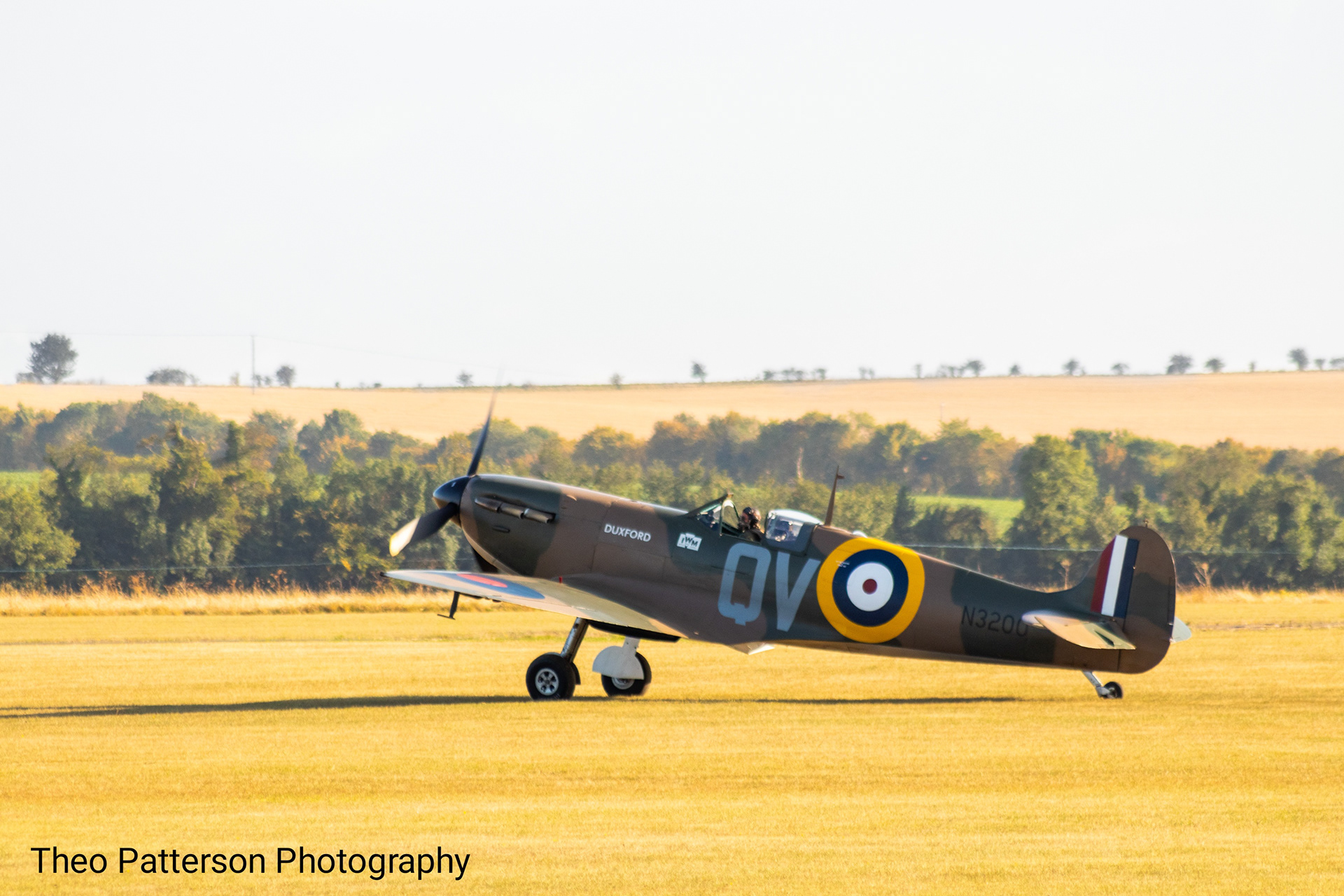 Supermarine Spitfire (N3200)