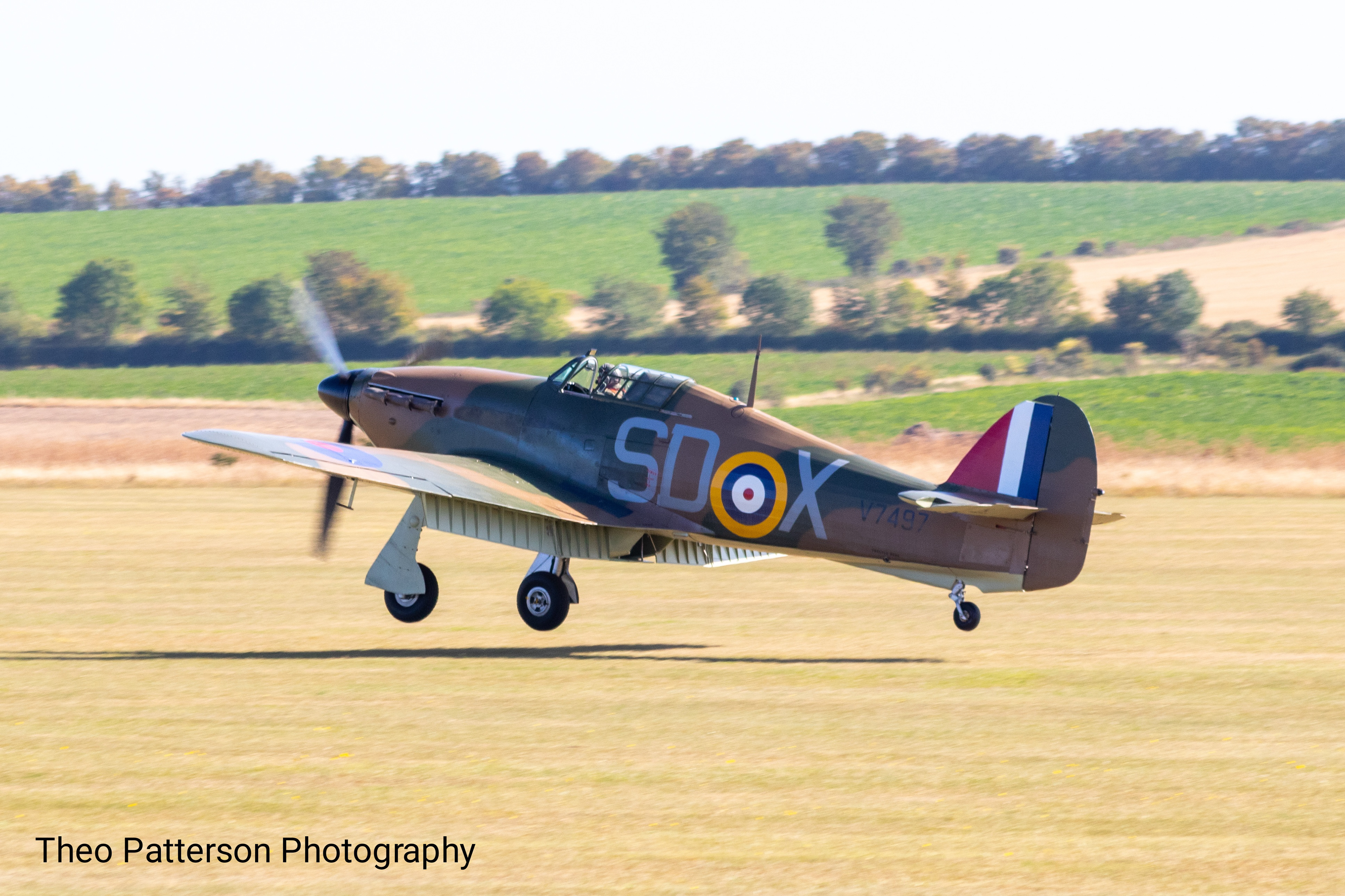 Hawker Hurricane (V7497)