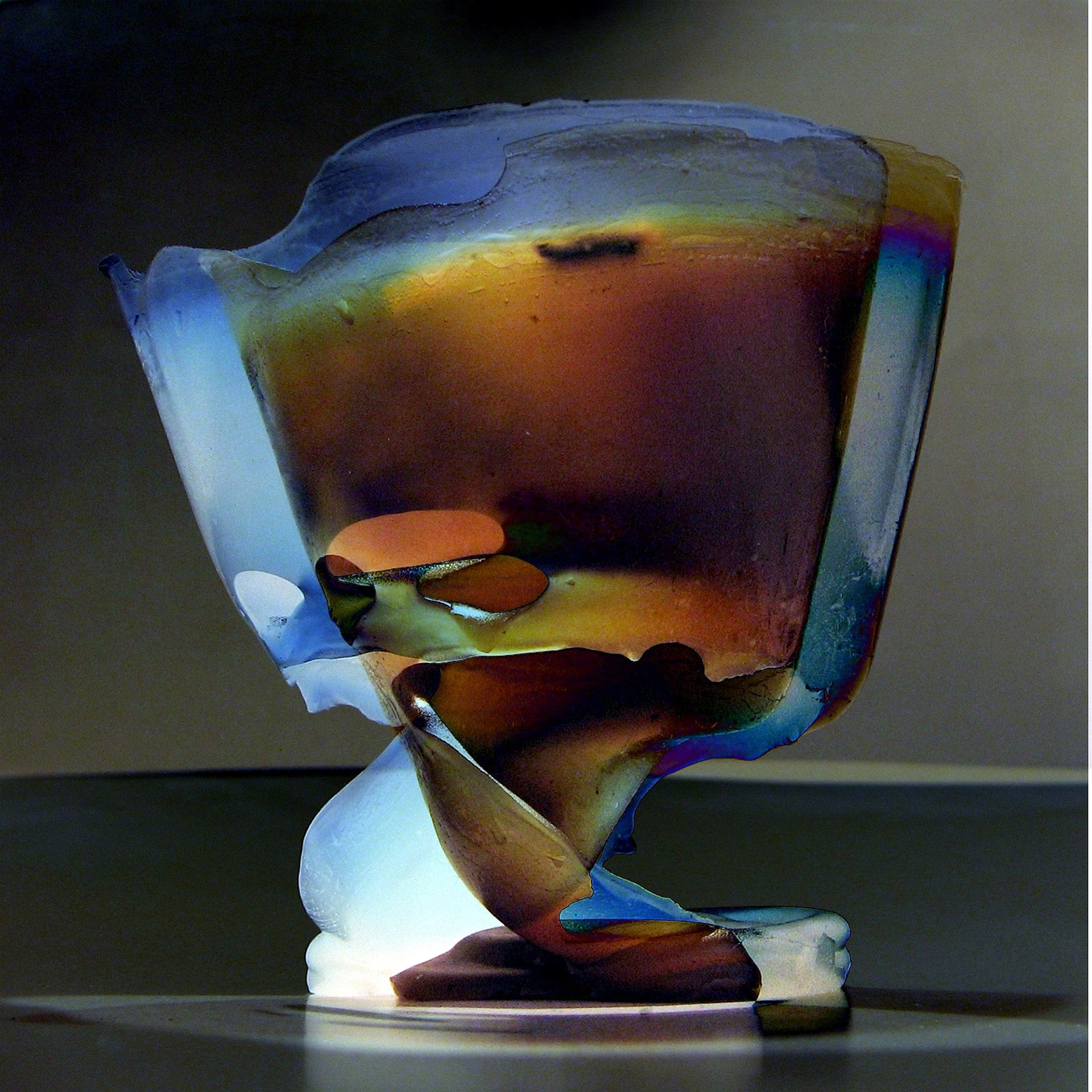 Ensaio em busca do Graal - VII - 40x40cm - 2010