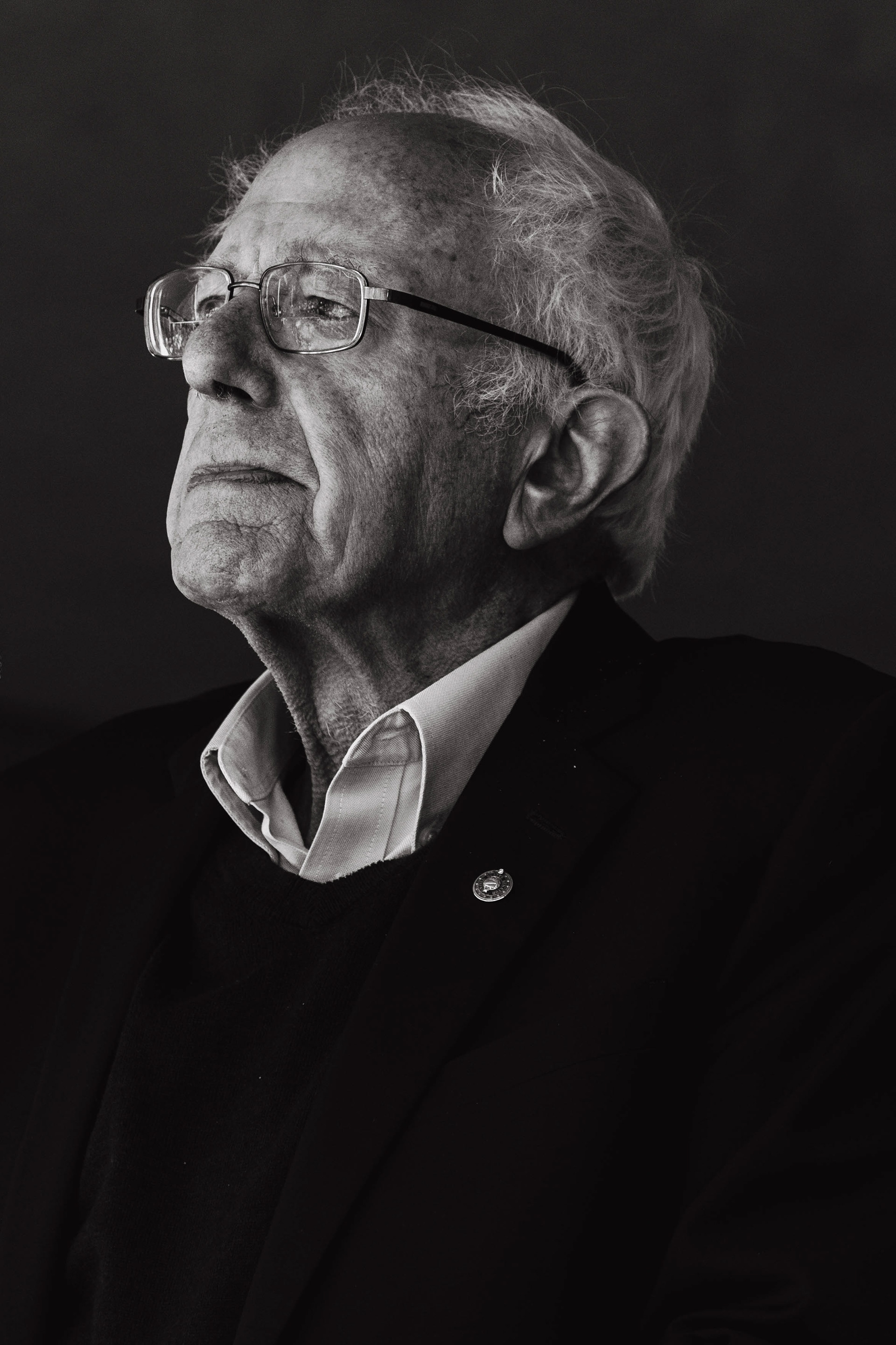 Sanders gazes out to the crowd in the midst of his speech at the rally. Vermont Senator Bernie Sanders joined Oregon’s Democratic party leaders at the University of Oregon’s Erb Memorial Union for a rally in support of Oregon Democrat Gubernatorial candidate Tina Kotek, on Thursday, Oct., 27th, 2022. (Maddie Stellingwerf/ Emerald)