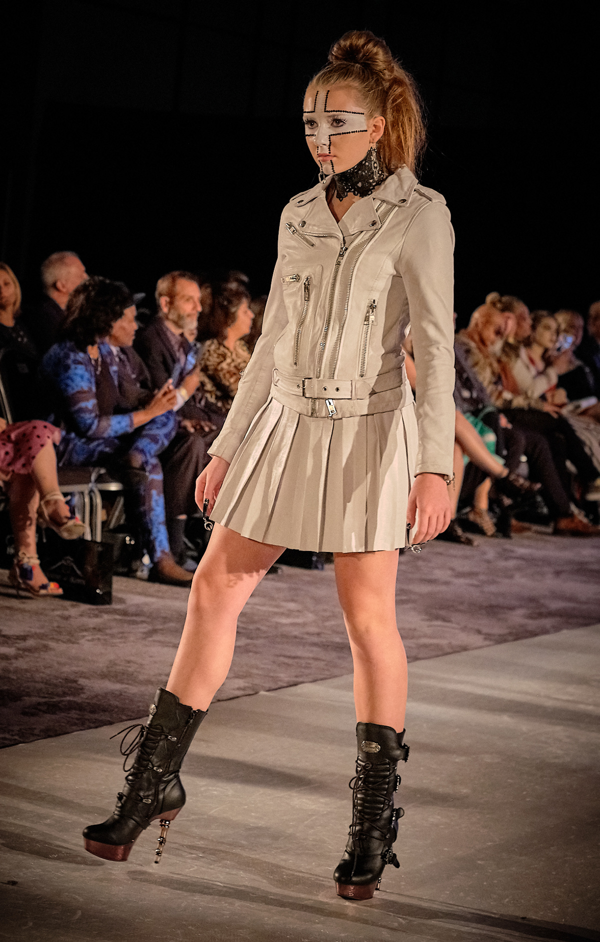 Londo Fashion week - Micahel Lombard - Newcastle, London, Durham, Teesside, runway catwalk fashion photographer