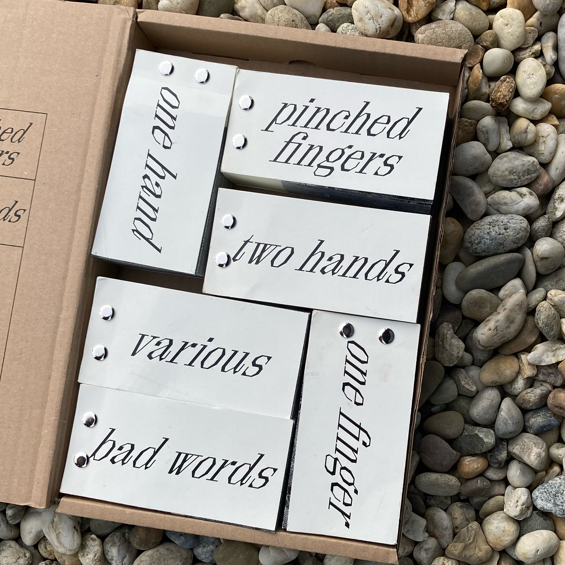 How to survive in Italy – Publication, set of six flipbooks, depicting Italian gestures and their meaning.
