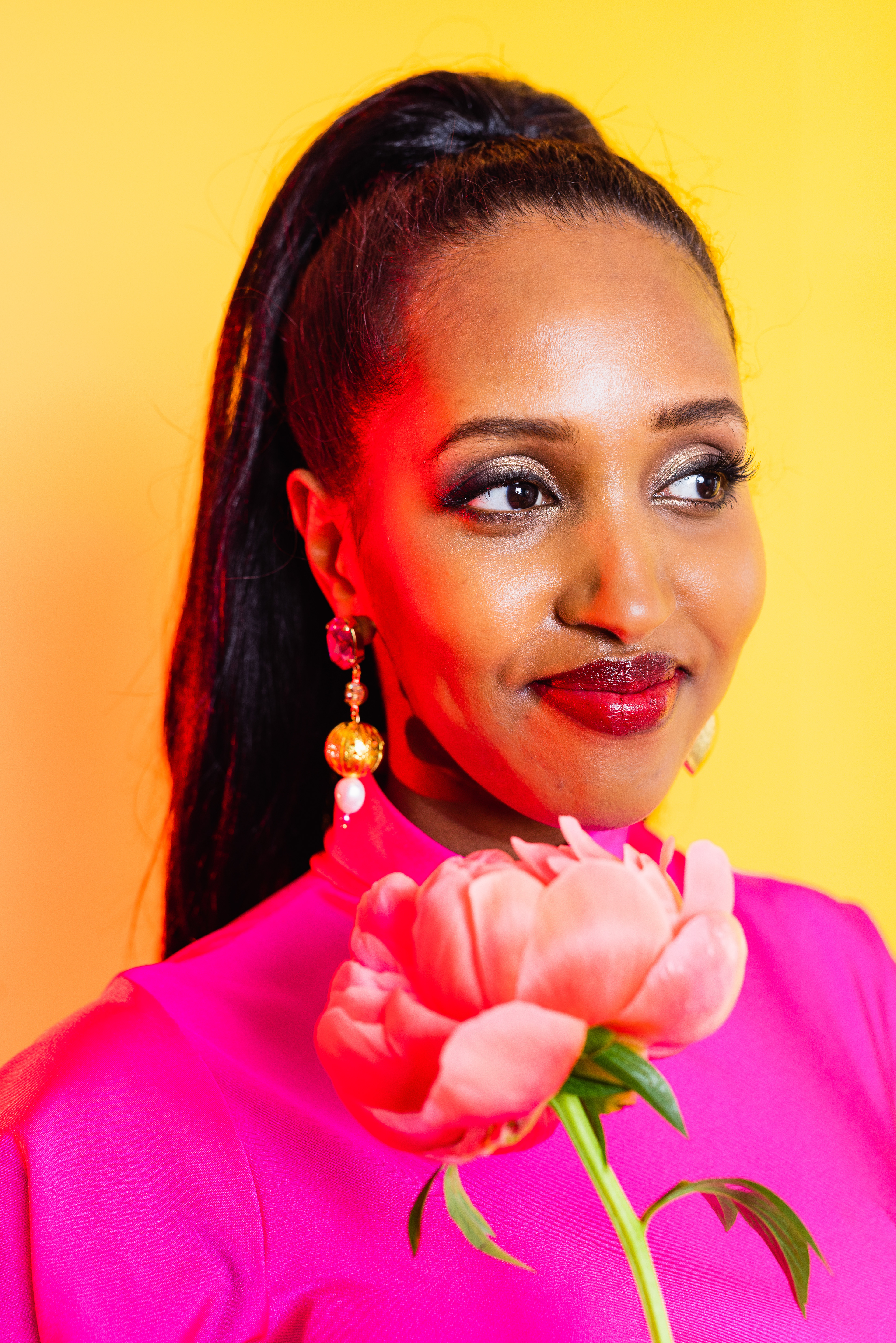 Ujuni Ahmed, Apu 19/2023